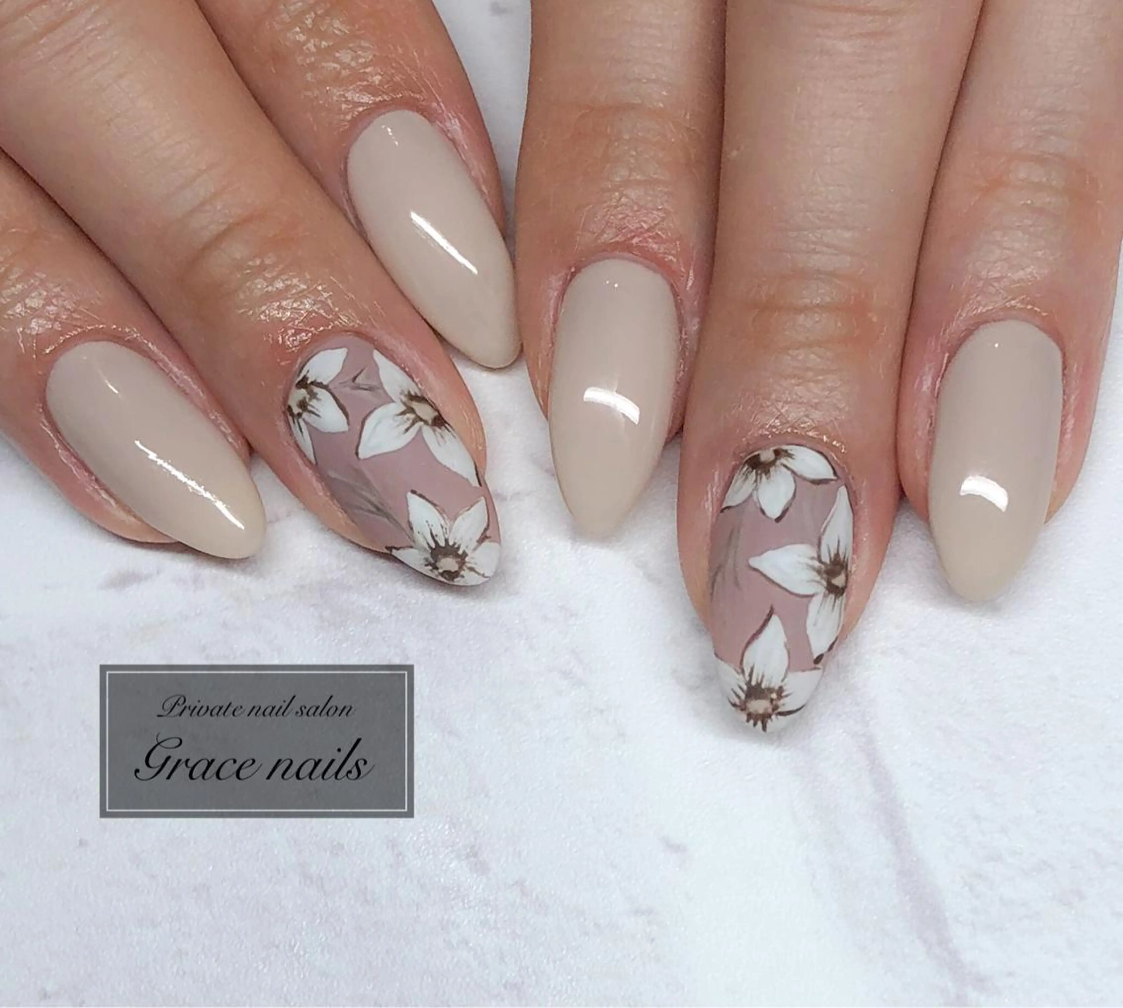 ネイル GRACE NAILSのネイルデザイン