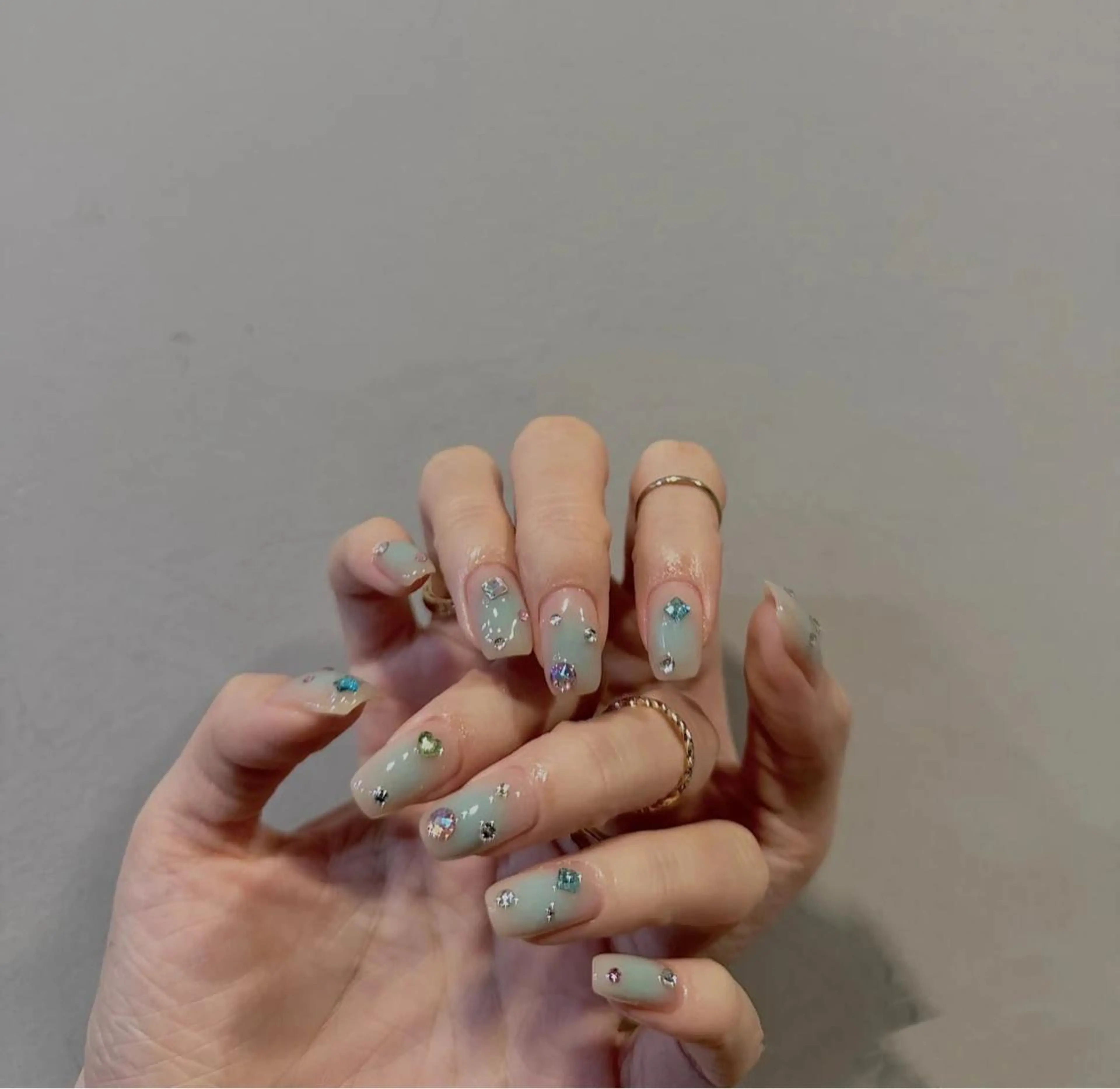 ネイル 宮澤 ミナのネイルデザイン