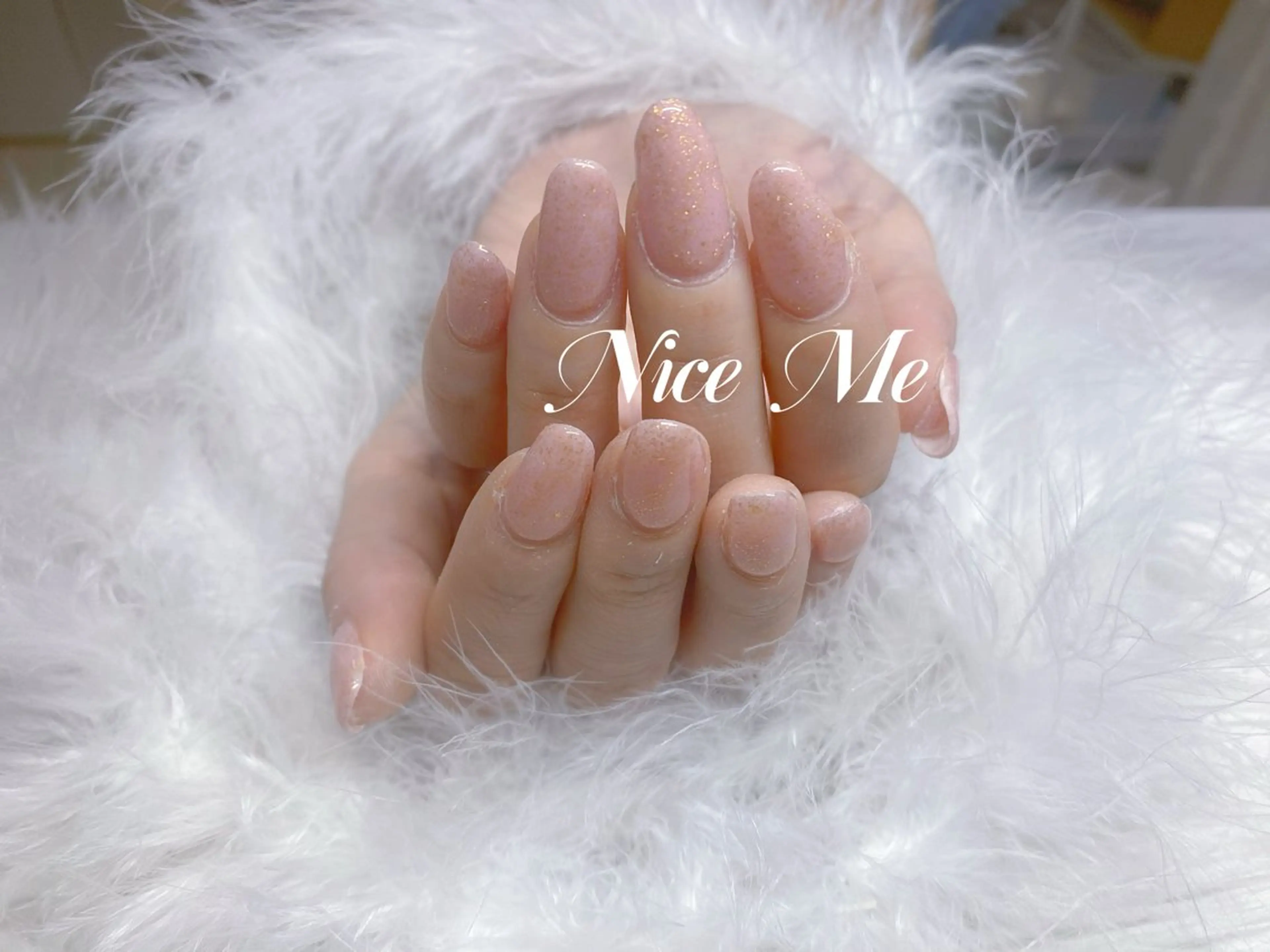 ネイル ゴールド ラメ(グリッター) ピンク Nice Me所属・NiceMe@ AYANOのネイルデザイン