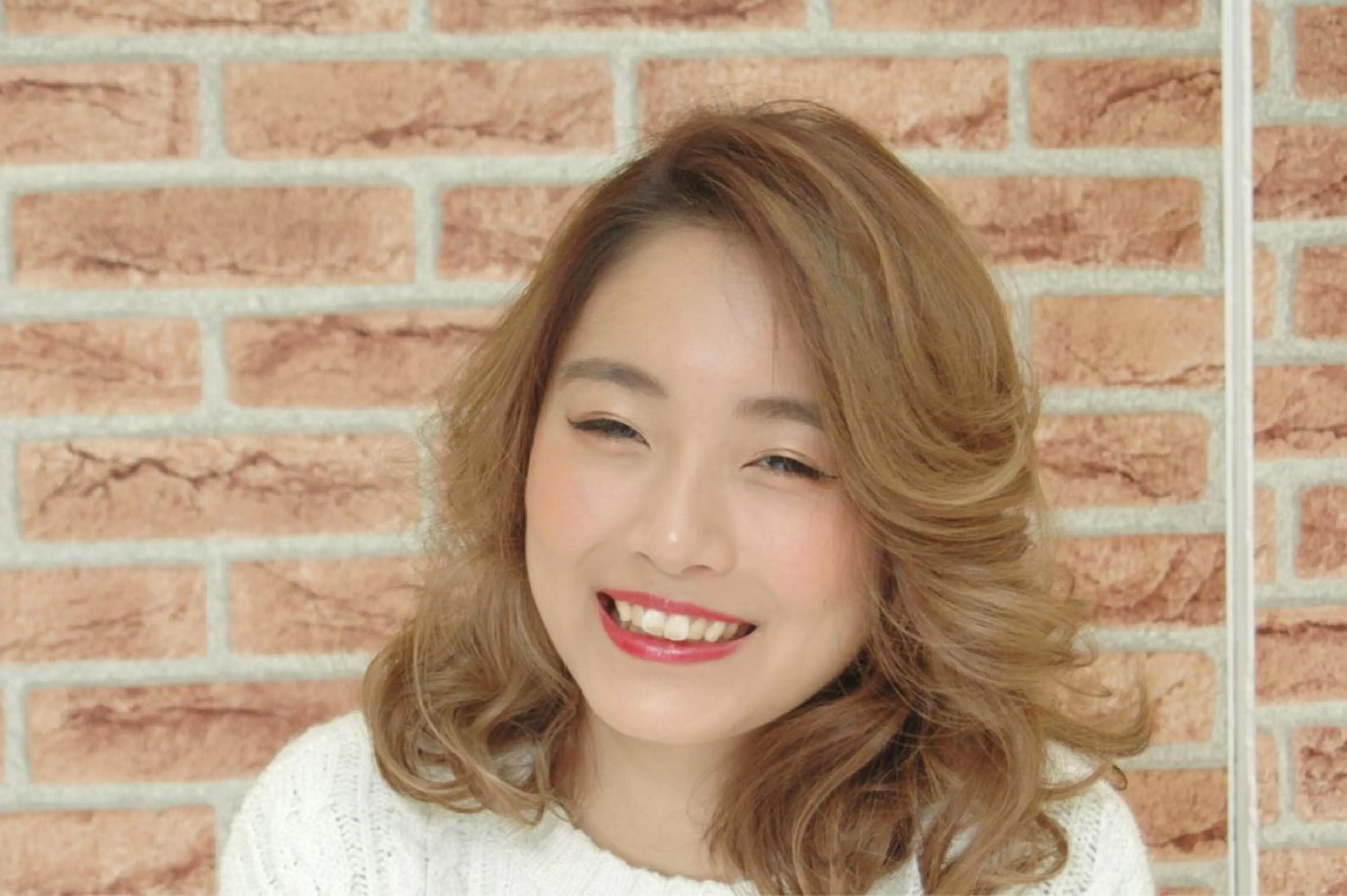 ミディアム カラー お気に入り口コミ満足度☺️ご紹介数No.1 エリア 大人気❗️最新サロン 駅2分!所属・バッサリ◎矯正〜スパ ☆年祭#髪医者サロンのヘアスタイル