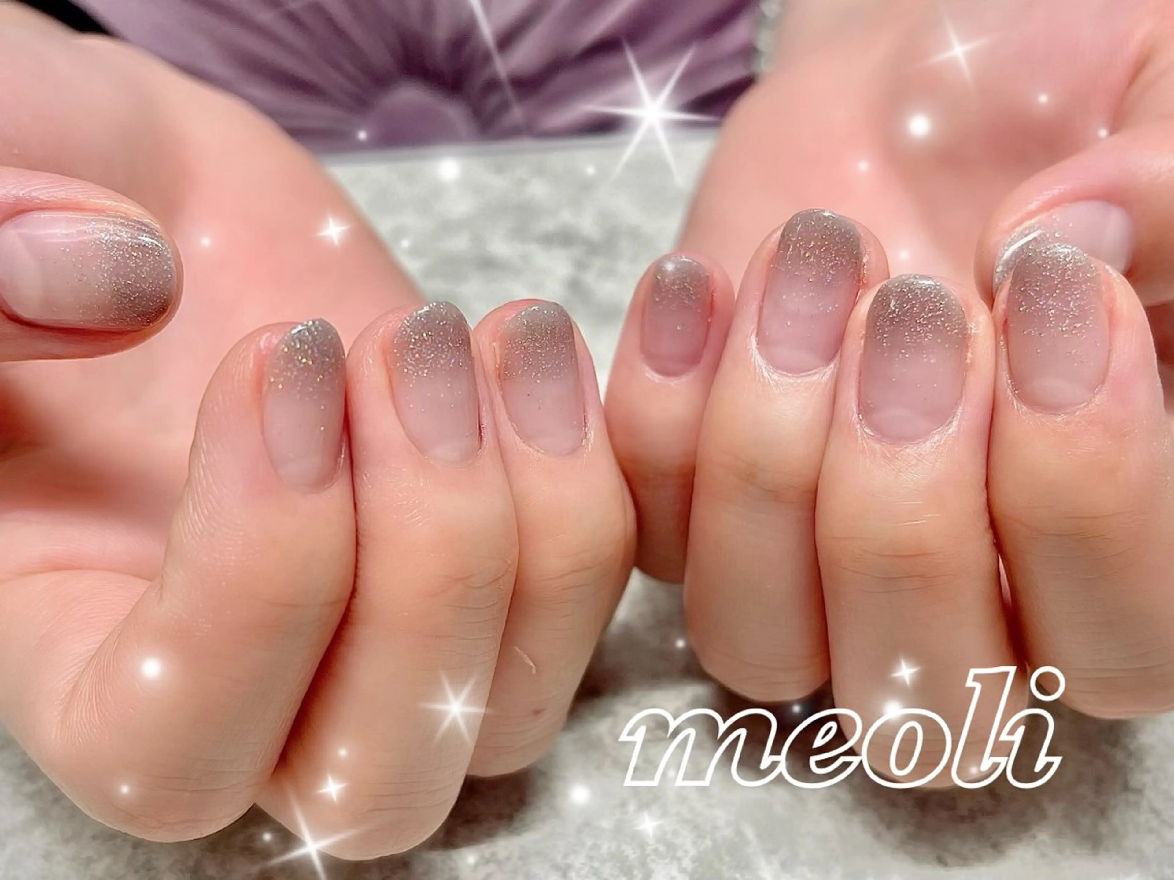 ネイル オーロラネイル グラデーション ラメ(グリッター) オフィスネイル nail salon meoli　アヤのネイルデザイン