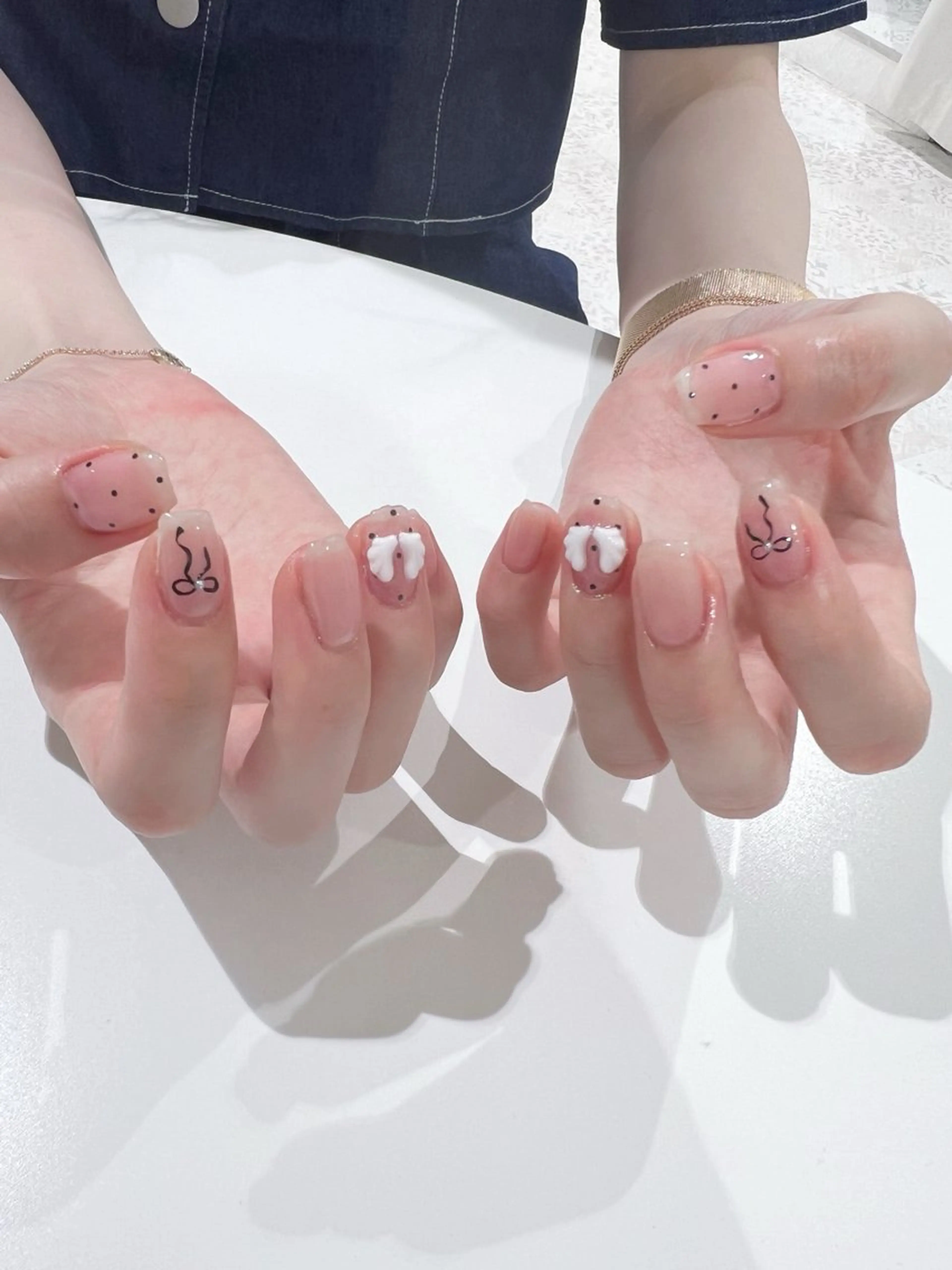 ネイル ハンドネイル 🎀12/15ご予約 ◎ 本田 知美🎀のネイルデザイン