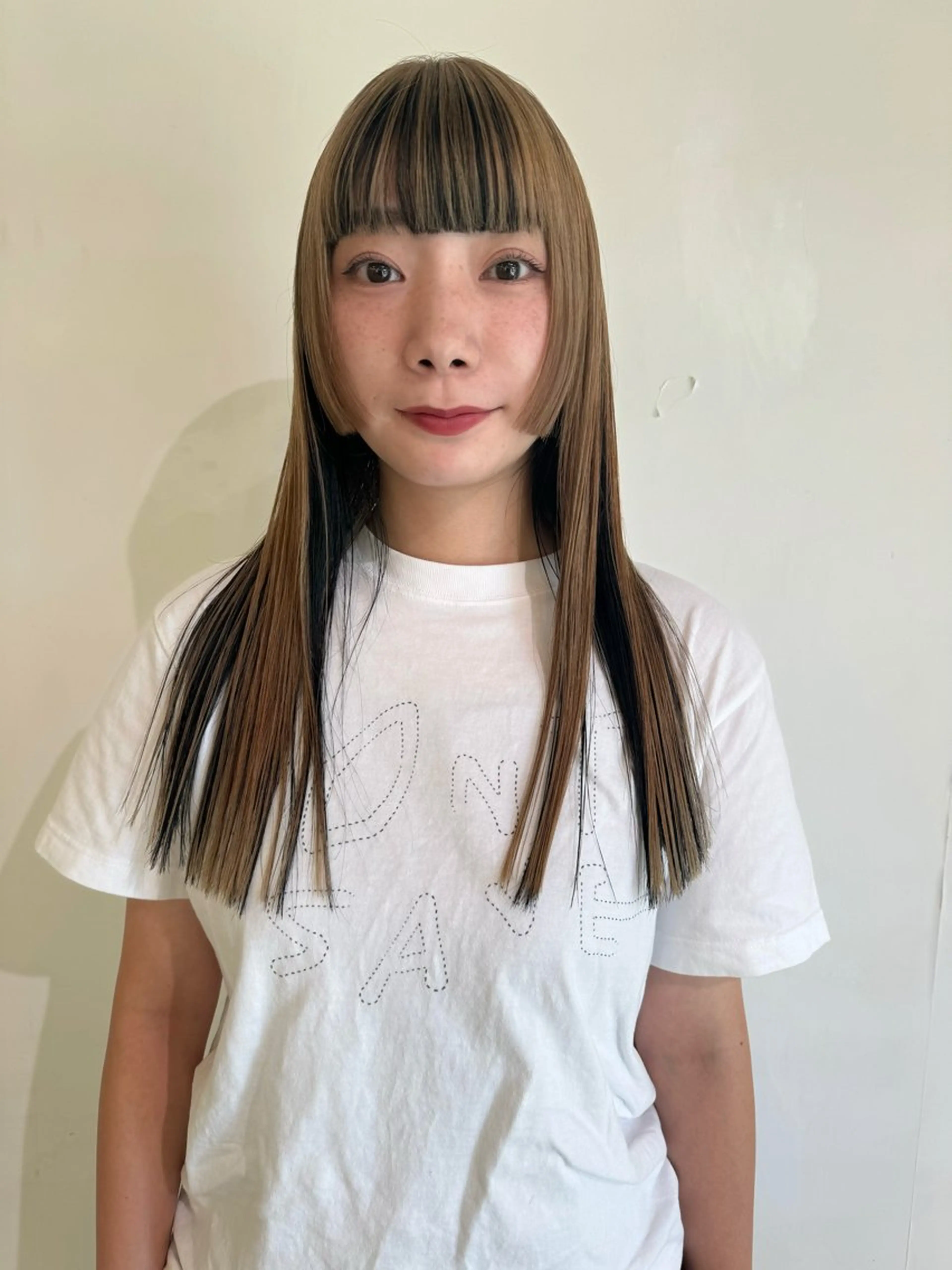 カラー ヘアカラー ブリーチカラー🎀 韓国風/寺門美優のヘアスタイル