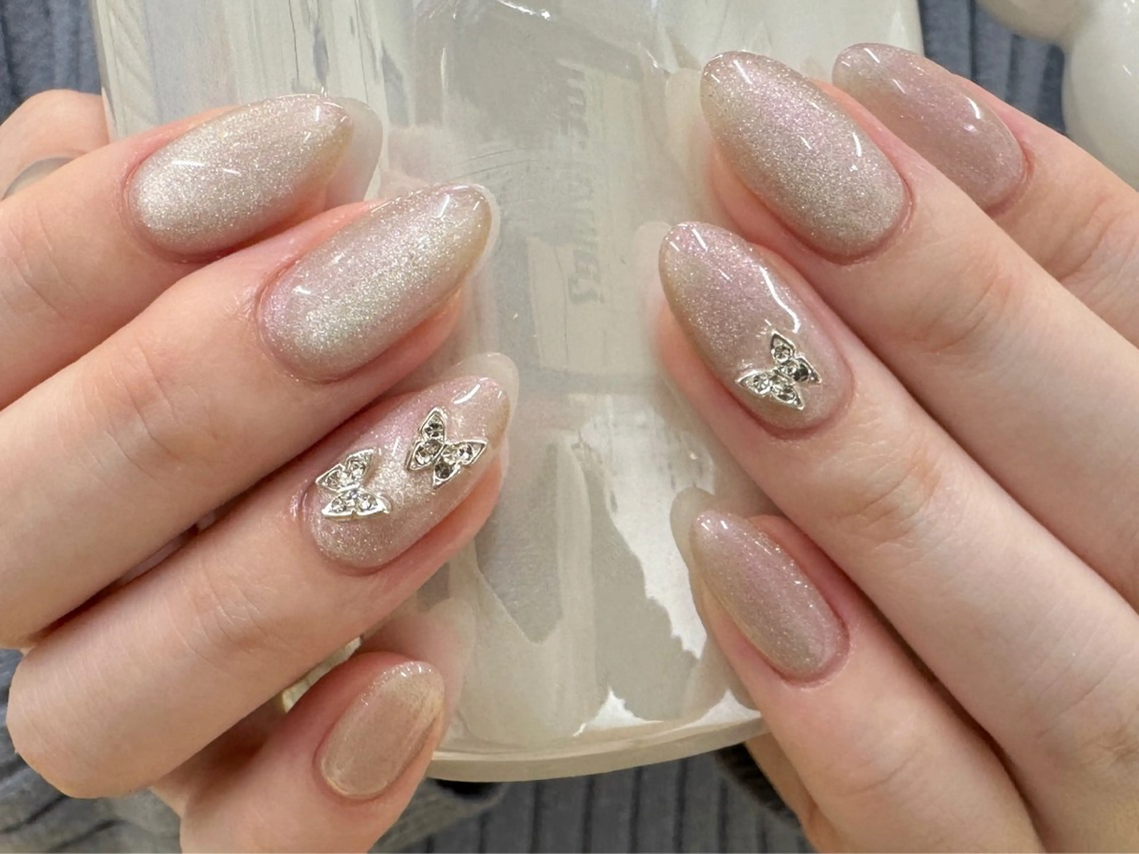 ネイル マグネットネイル LE REVE Emiのネイルデザイン