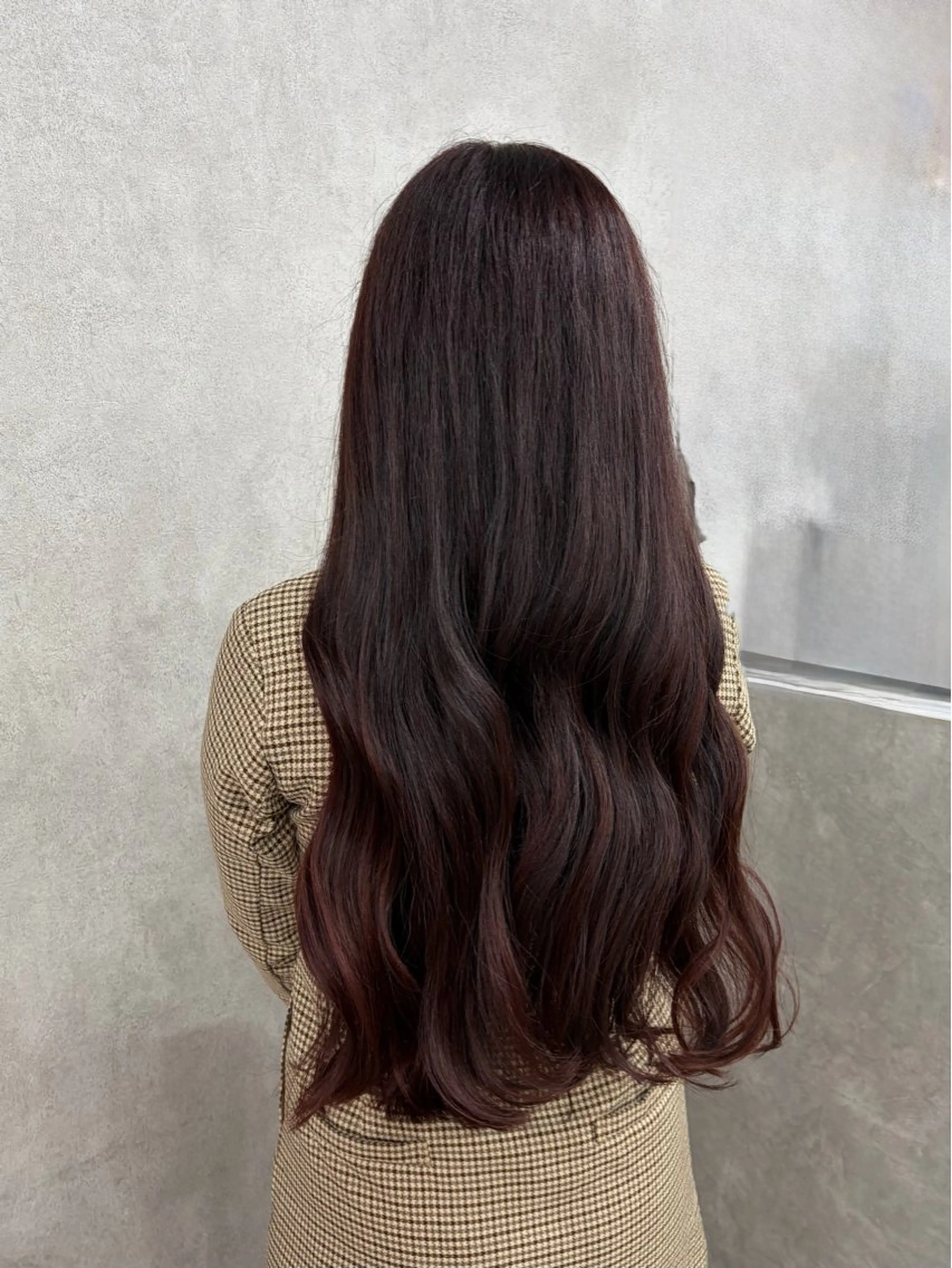 ロング カラー ブリーチ ダブルカラー ブリーチなしカラー ピンクカラー 倉澤 愛理のヘアスタイル