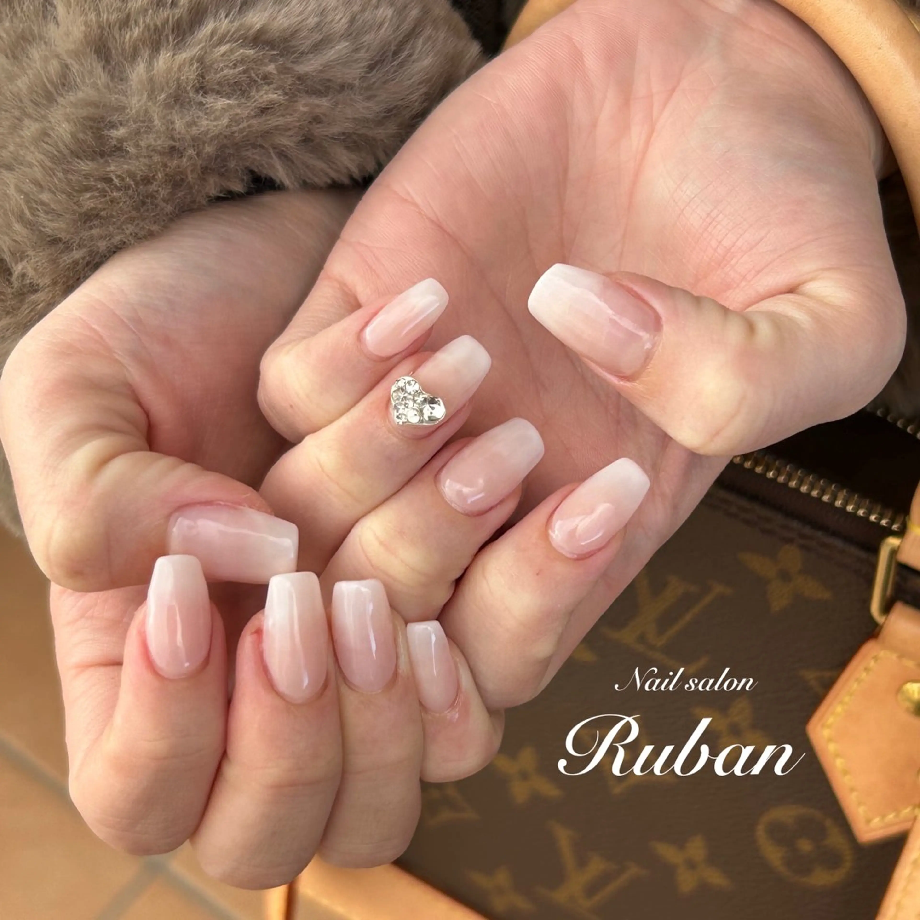 ネイル 長さ出し グラデーション Nail salon Ruban所属・Nail salon Rubanのネイルデザイン