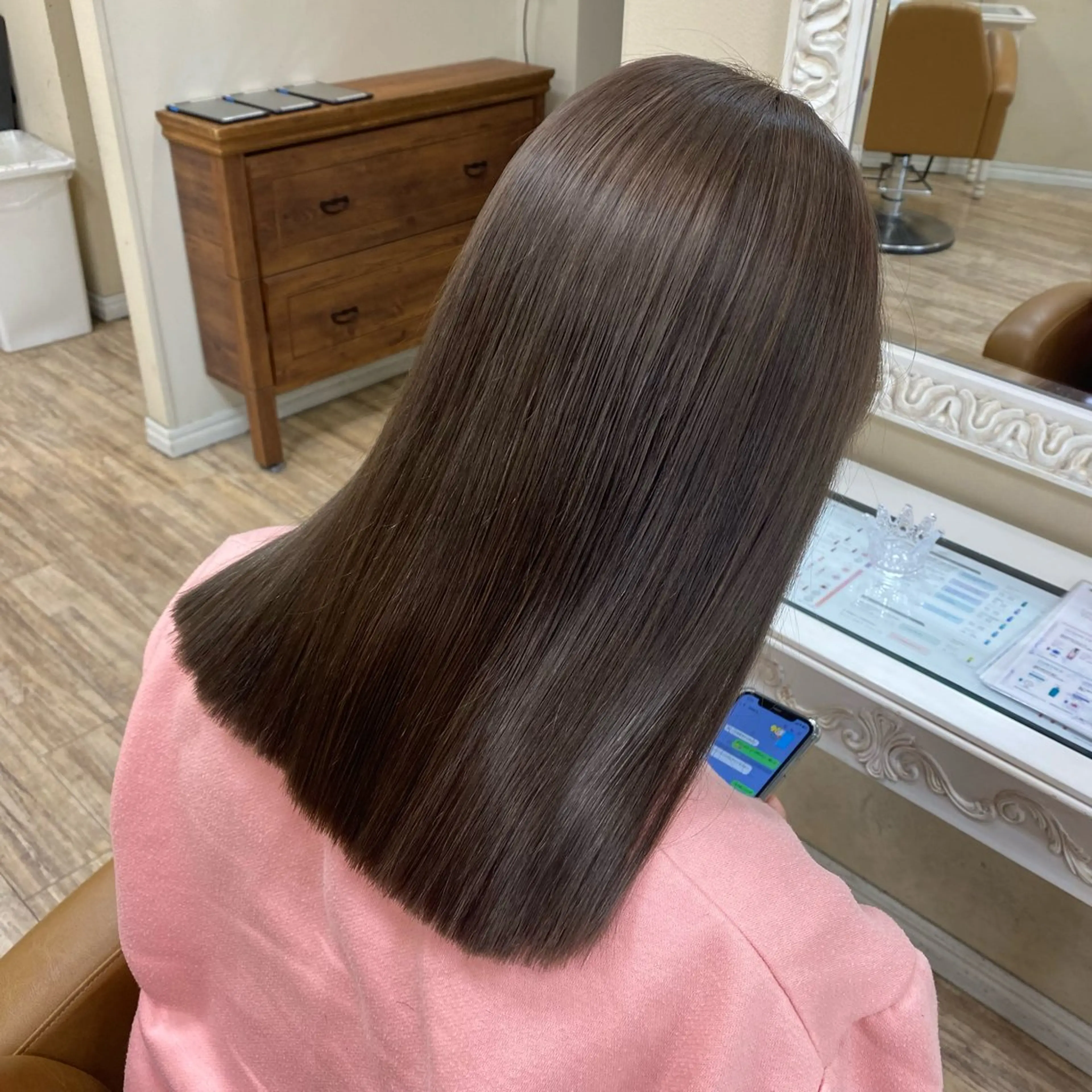 ミディアム カット ヘアカラー トリートメント 髪質改善カラーエステ 🫧 / 齋藤 朱夏のヘアスタイル