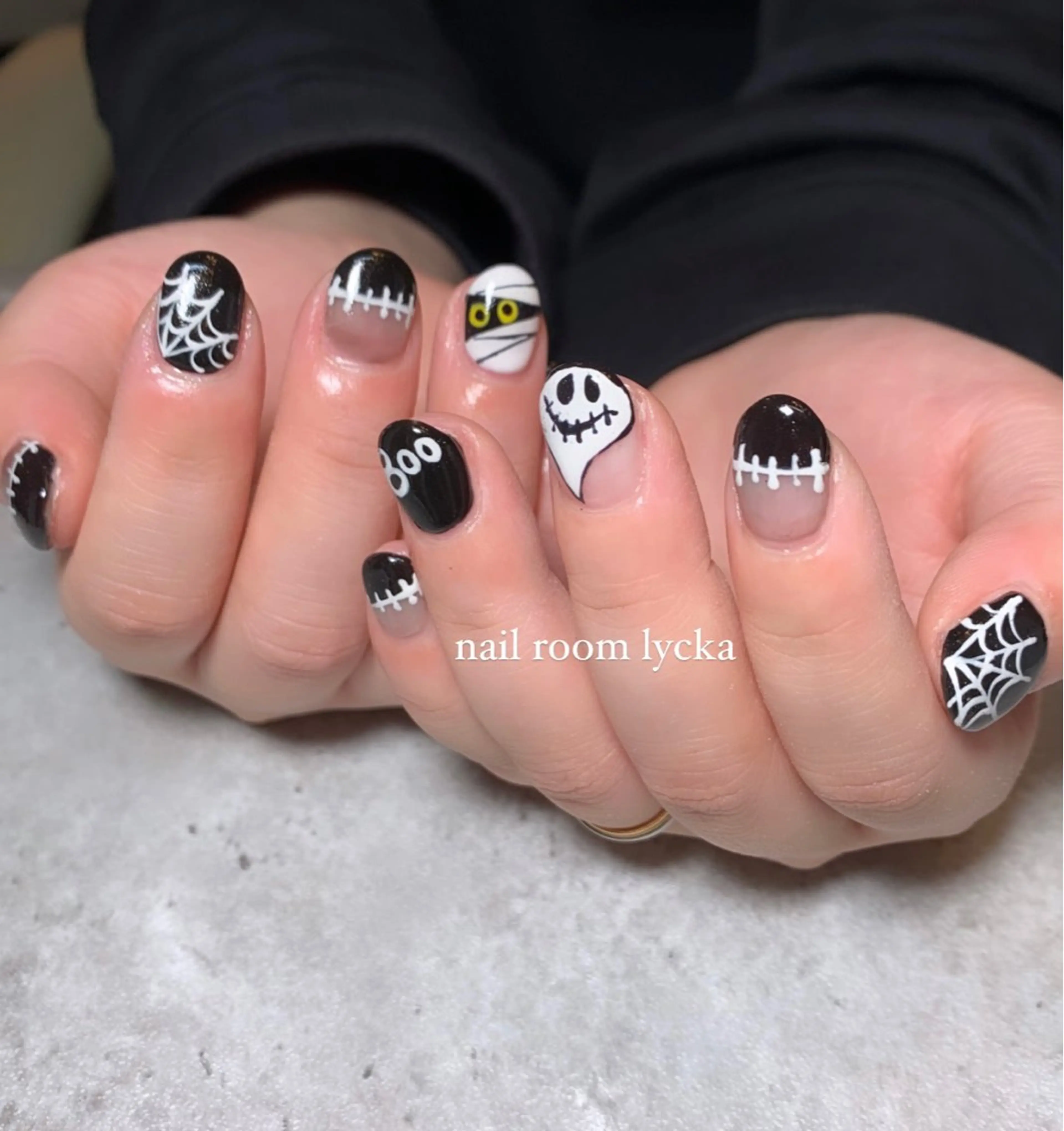 ネイル ﾈｲﾙﾙｰﾑﾘｯｶ 𝐦𝐚𝐲𝐮のネイルデザイン