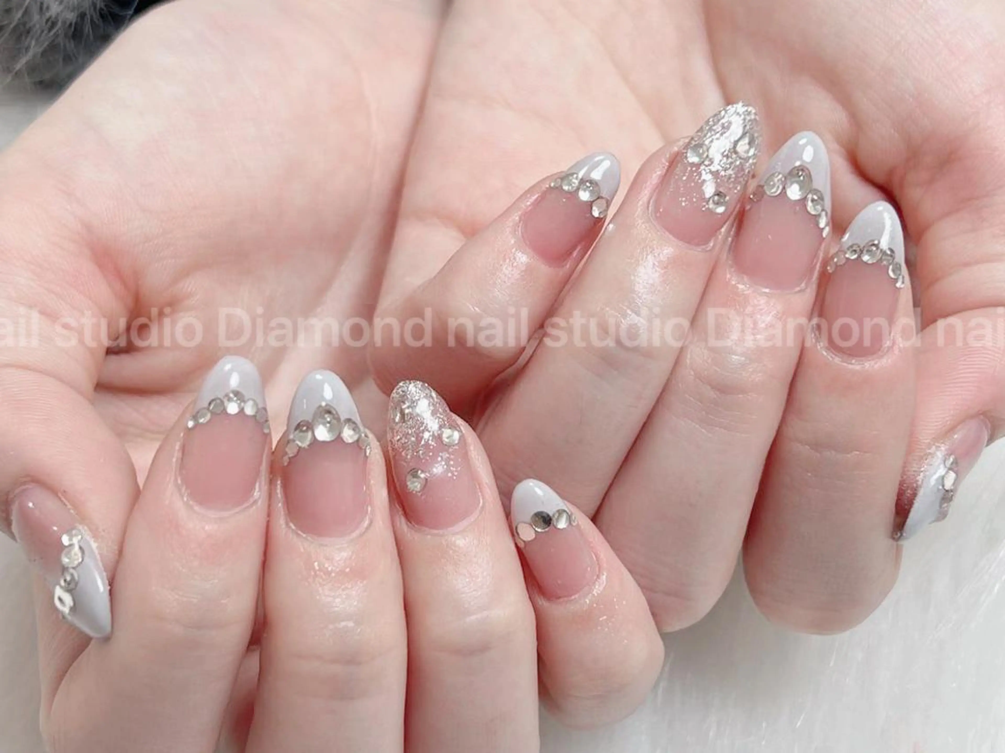 ネイル 持ち込み ハンドネイル ハンドケア Diamond 🚢のネイルデザイン