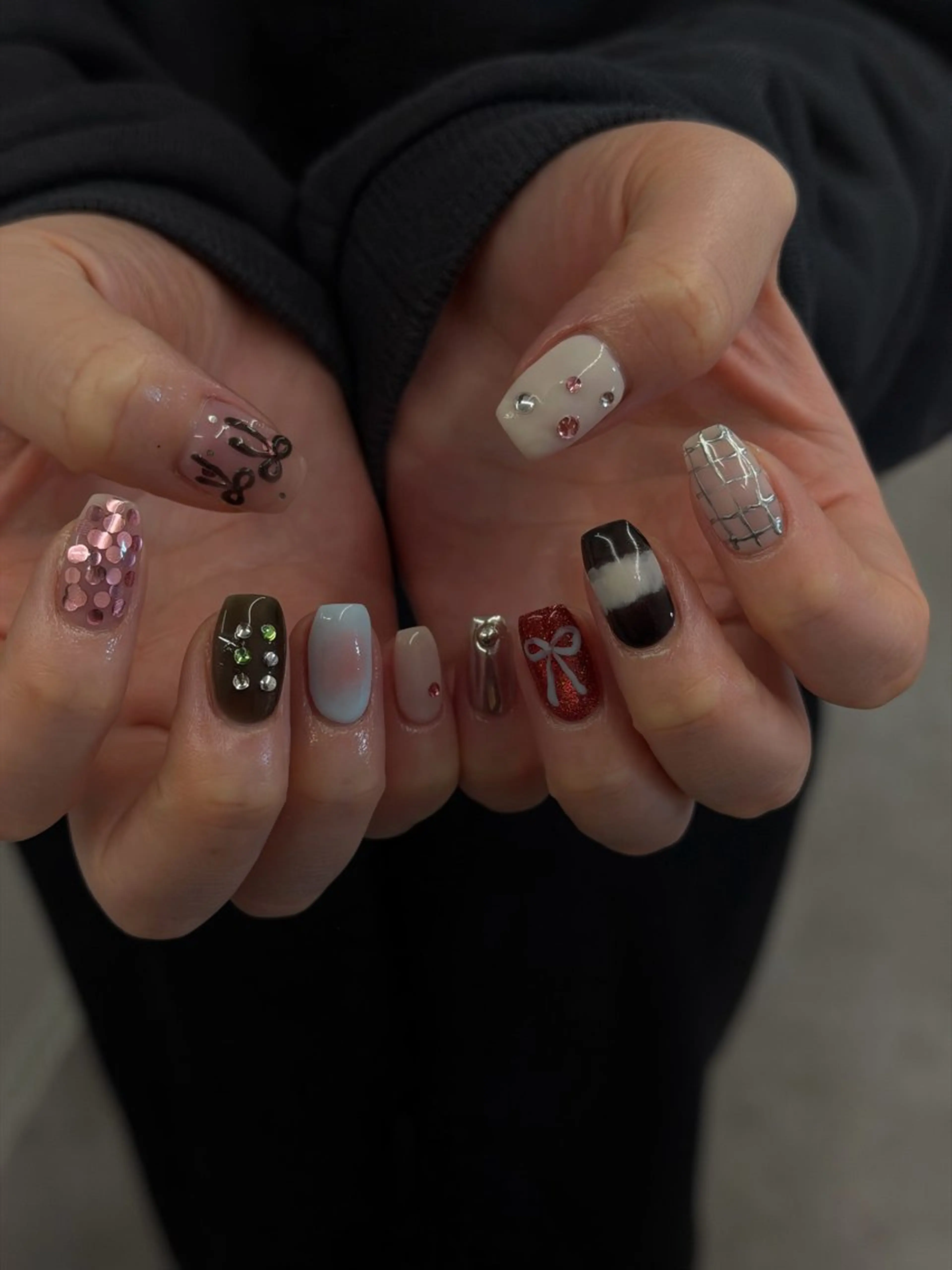 ネイル ジェルネイル マグネットネイル ニュアンスネイル パラジェル ピンク ハンドネイル ハンドケア Bana_ Nailのネイルデザイン