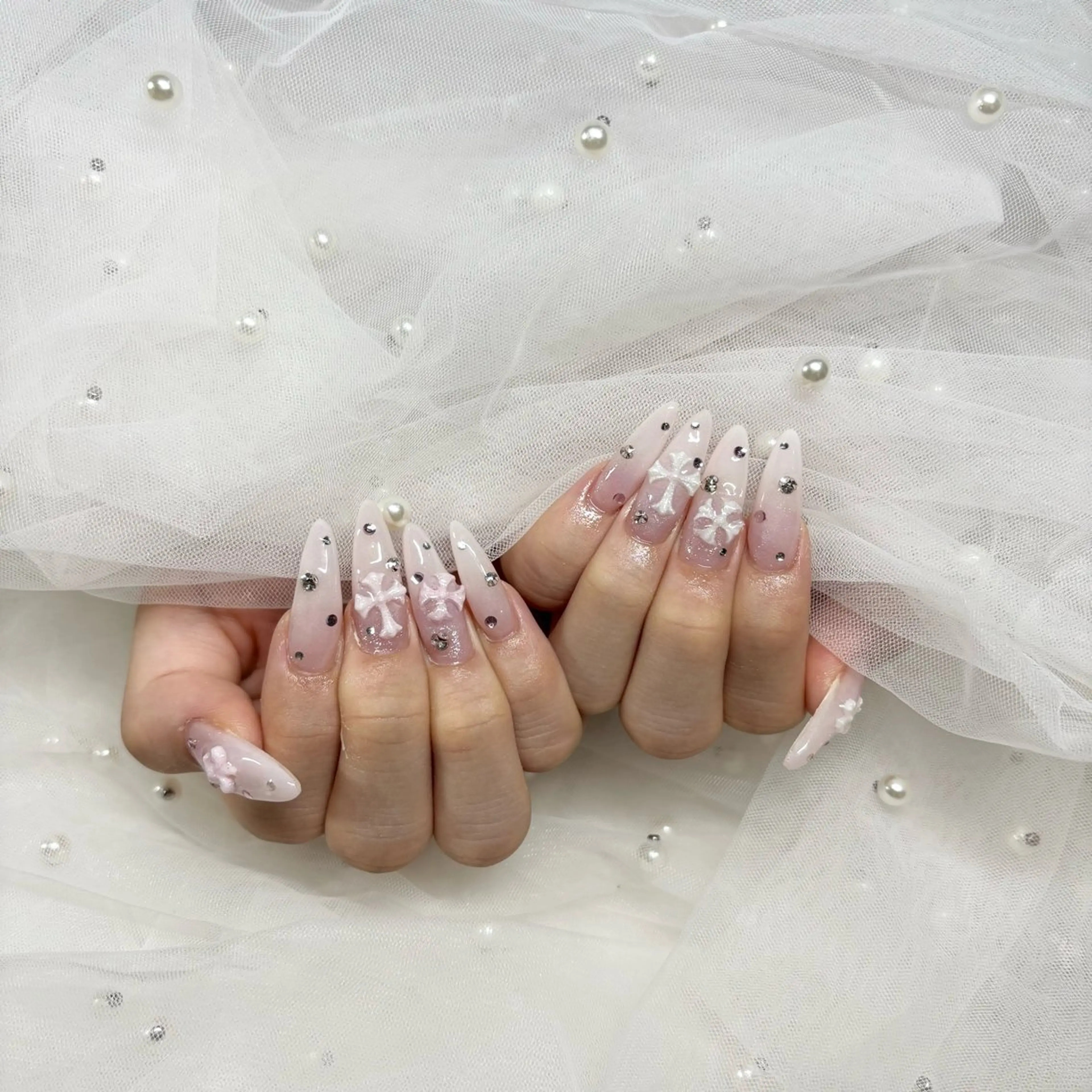 ネイル ハンドネイル ୨୧ mio୨୧のネイルデザイン