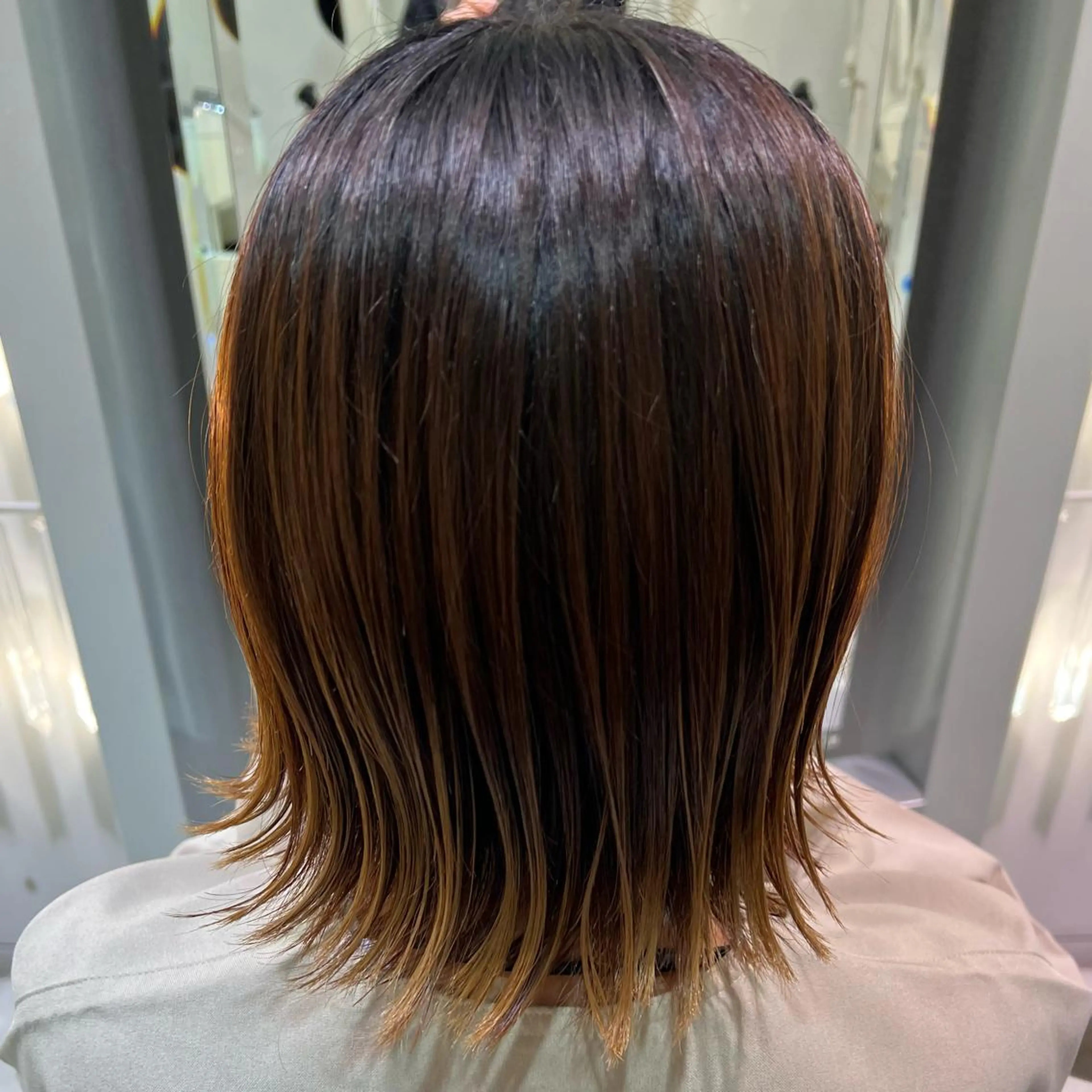 ミディアム 平田 愛奈のヘアスタイル