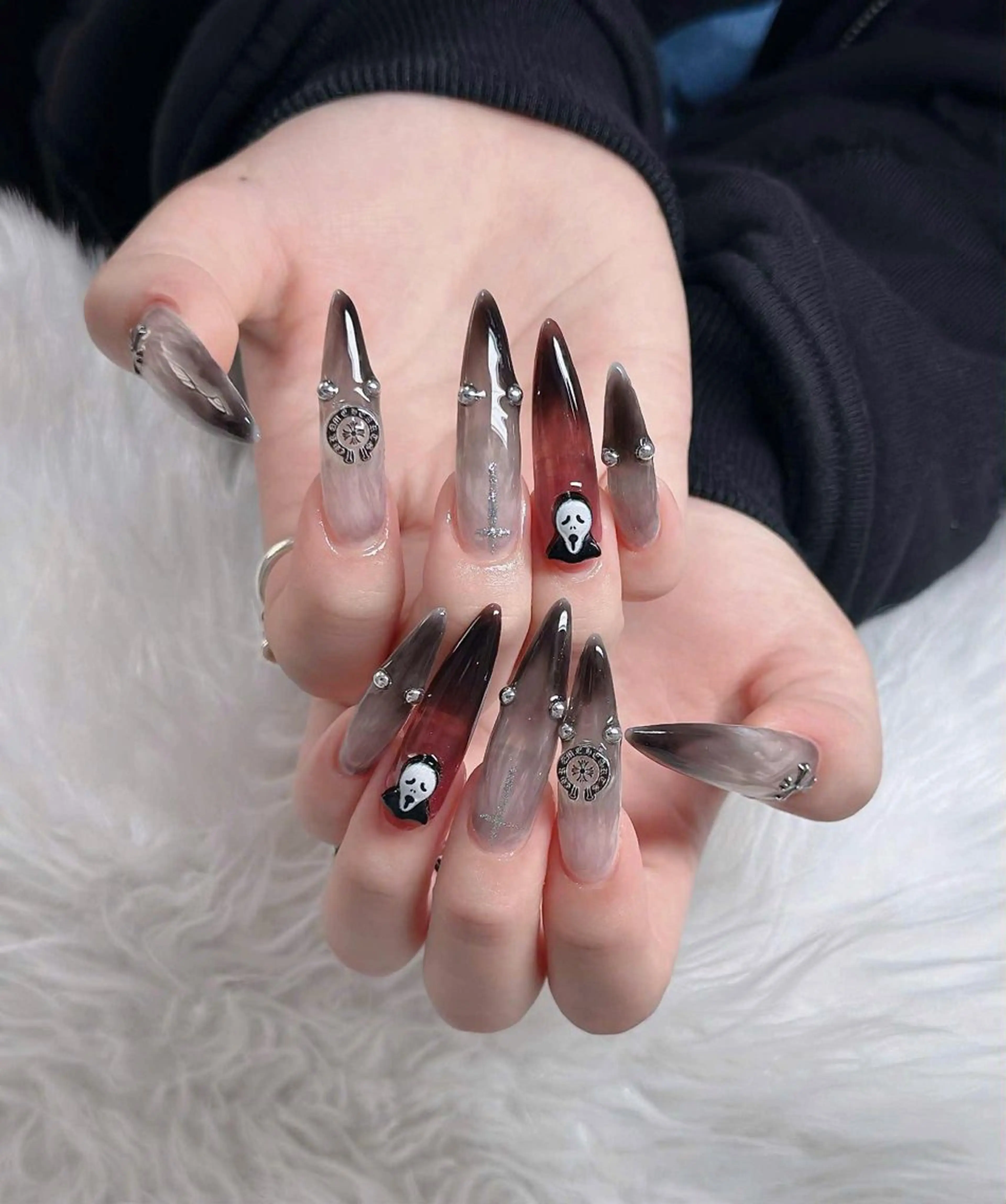 ネイル フレンチネイル ジェルネイル ガラスフレンチ ハロウィン ハート ハンドネイル H.baby Nail Salonのネイルデザイン