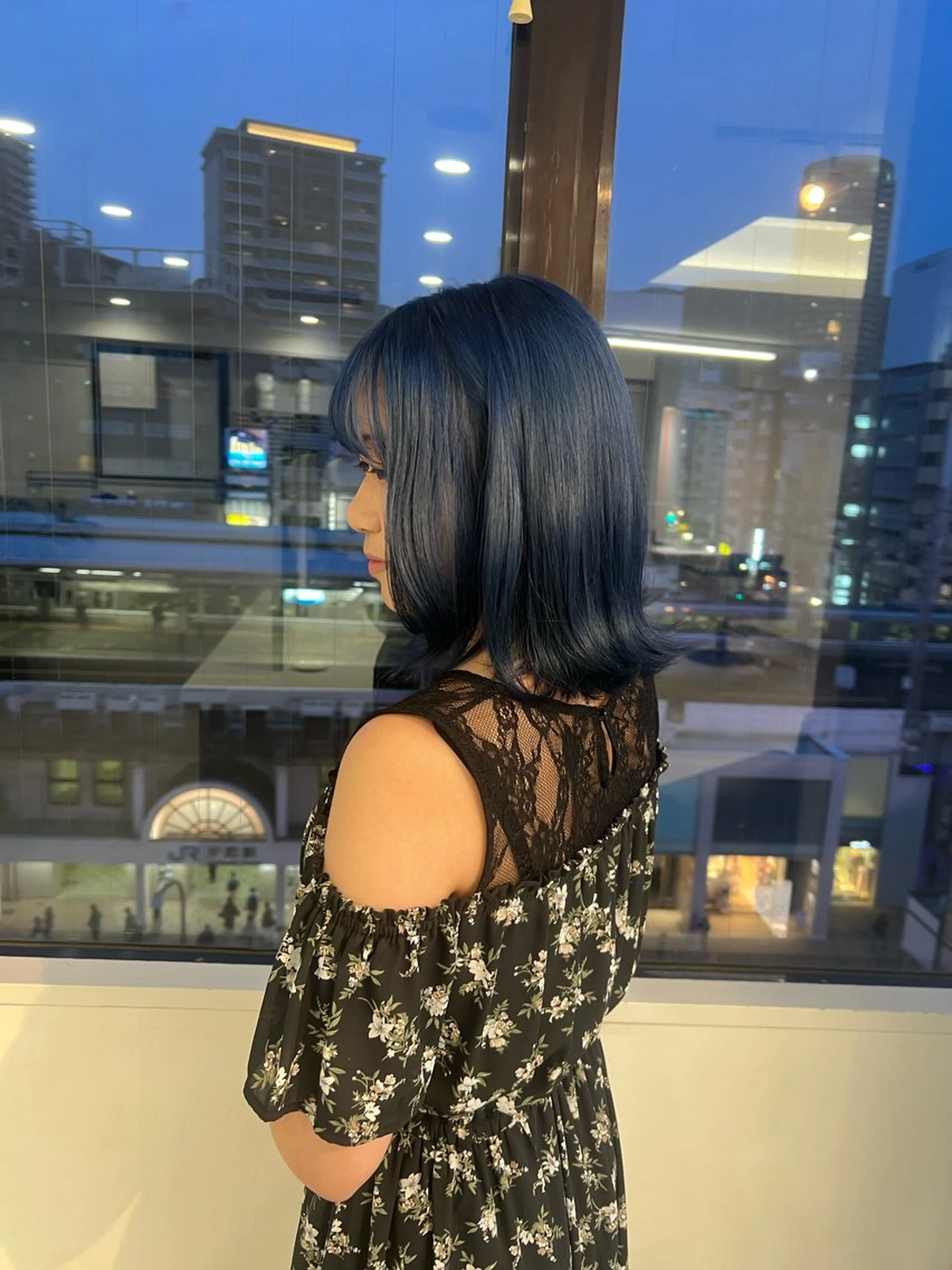 カラー ヘアカラー Elsa the leap元町店所属・Elsa アヤカのヘアスタイル