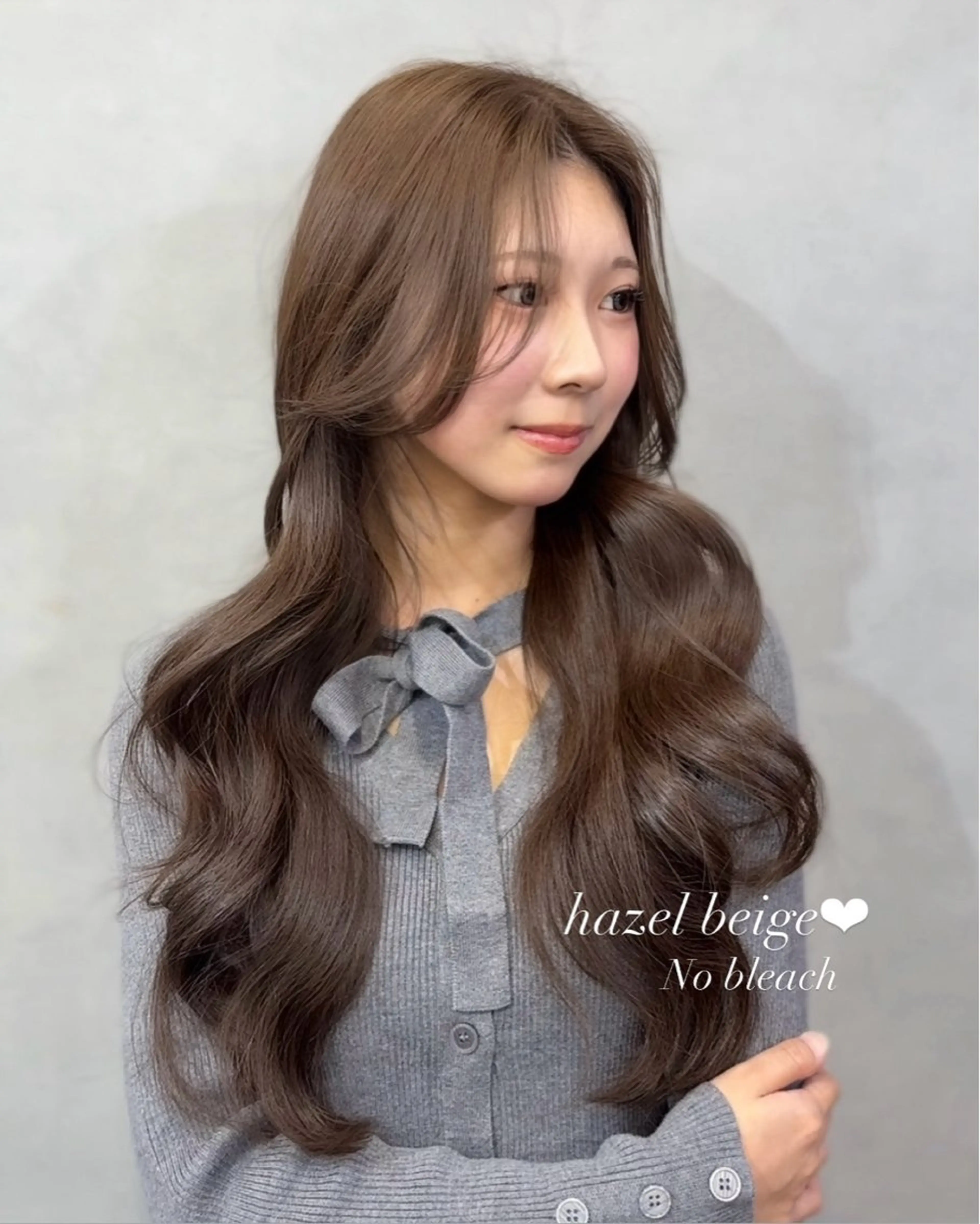 ロング カット ヘアカラー トリートメント Mirai/ 艶カラー/暖色カラーのヘアスタイル