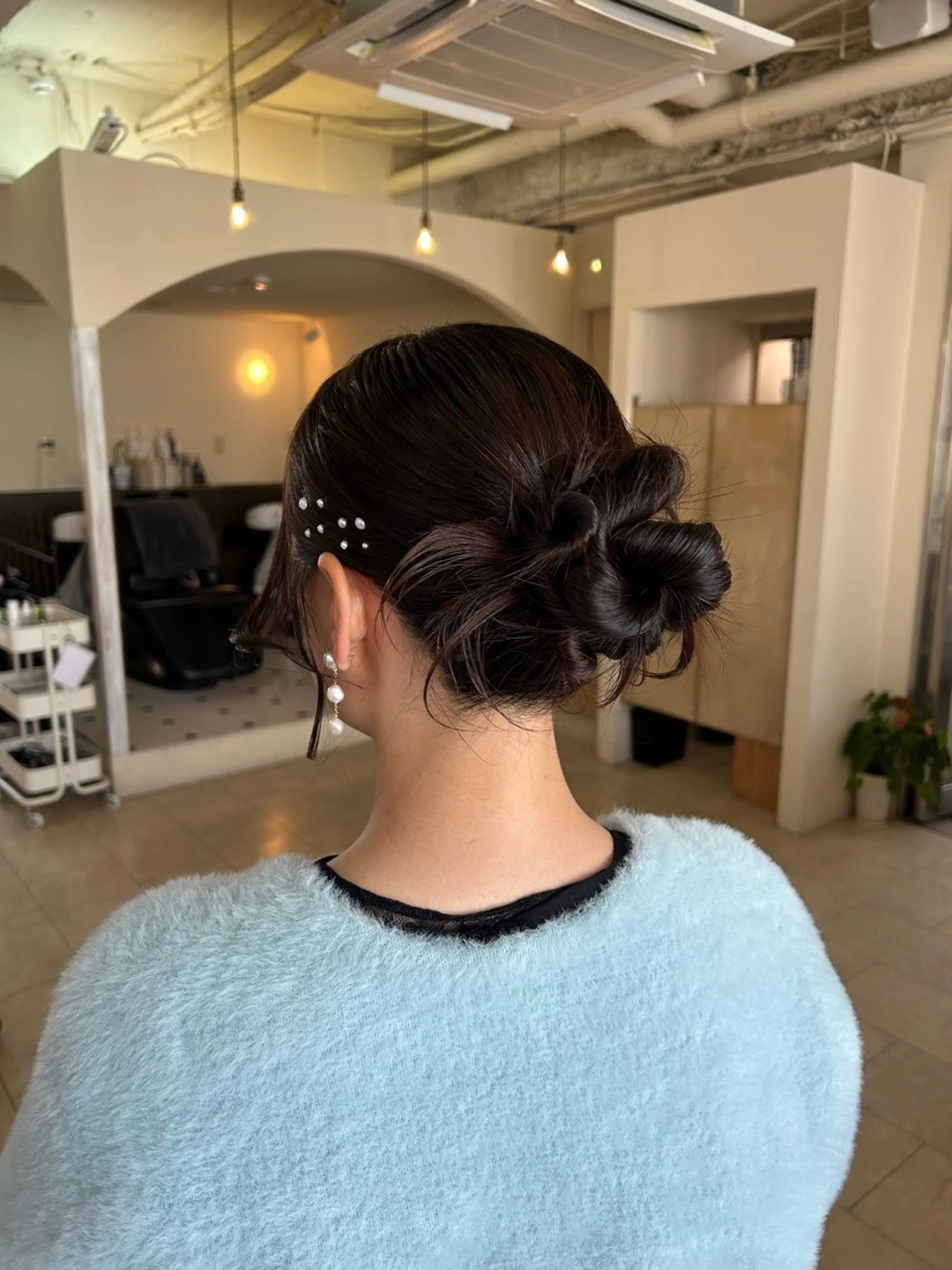 セミロング ヘアセット Maho/海外 レイヤー/ハイトーンのヘアスタイル