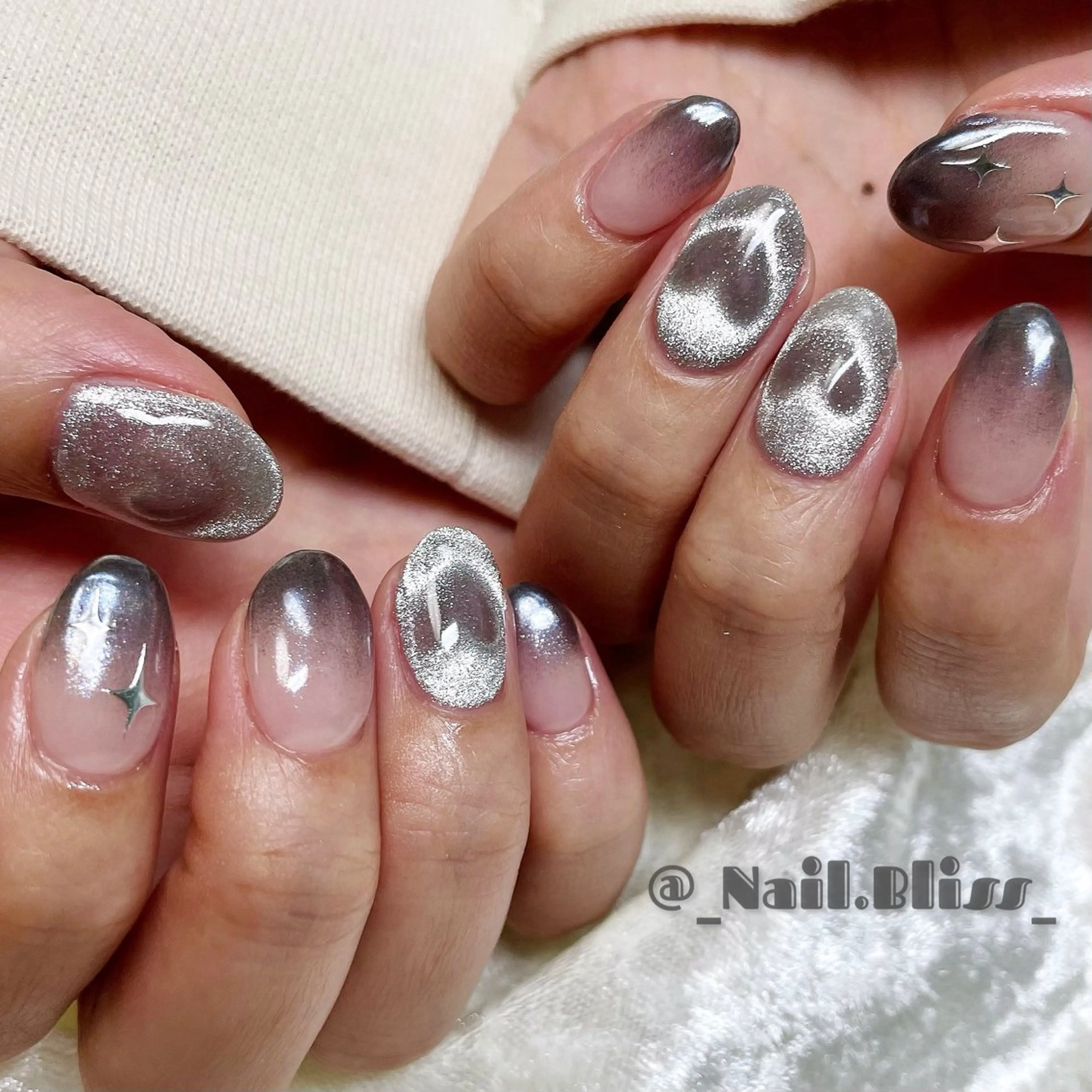 ネイル マグネットネイル ミラーネイル ハンドネイル NAIL BLISSのネイルデザイン