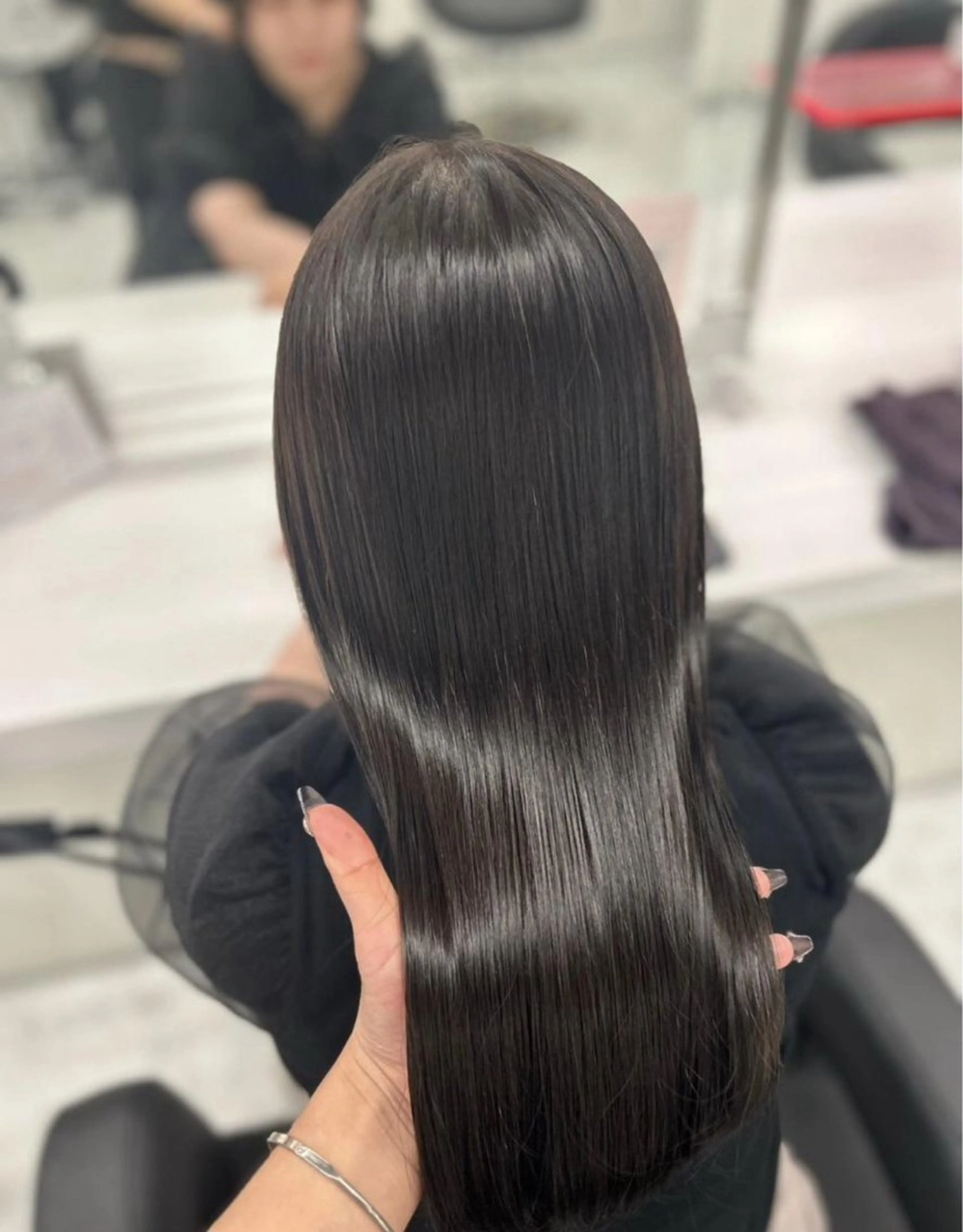 ロング カット ヘアカラー 縮毛矯正 ヘッドスパ ヘアセット 韓国ヘア/ブリーチ無 しWカラー/オリーブのヘアスタイル