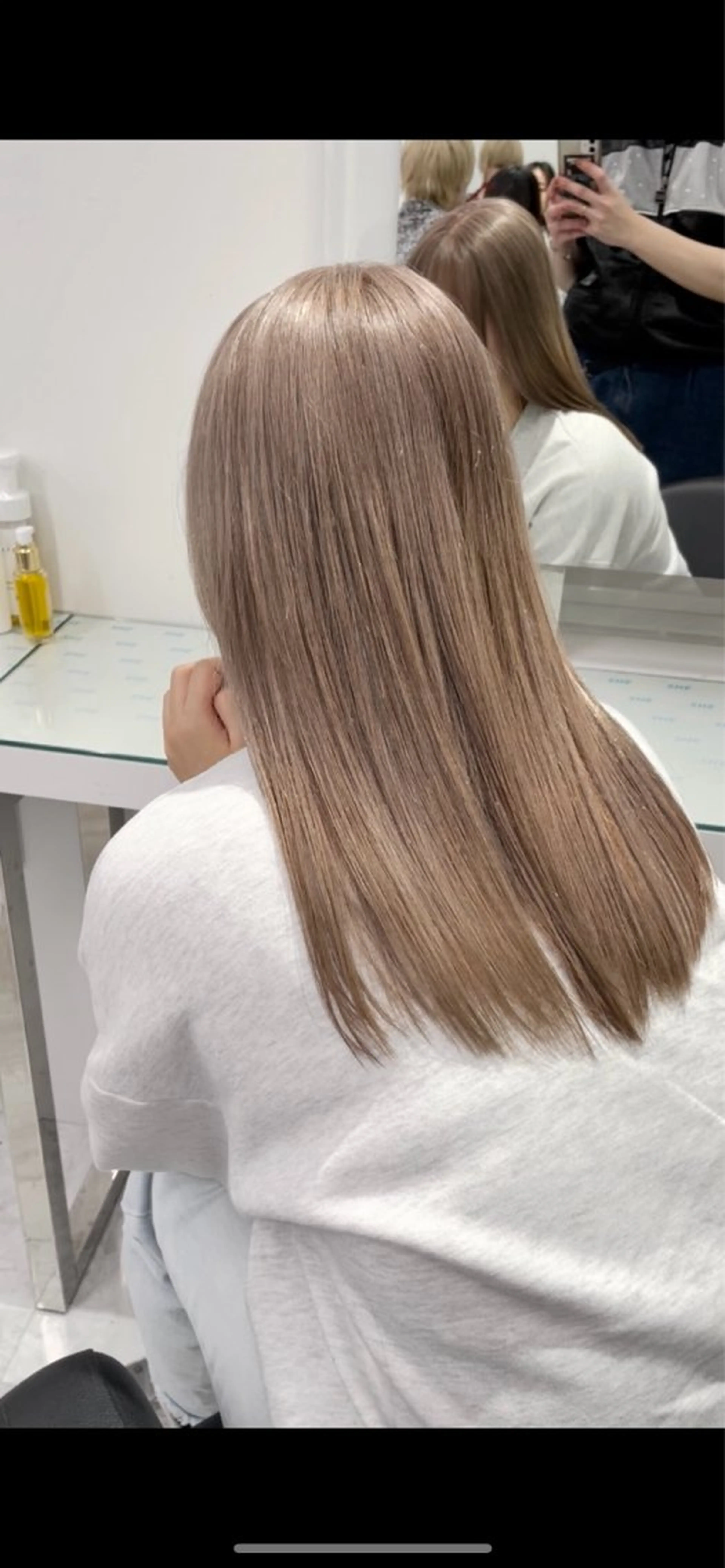 ロング カラー ヘアカラー トリートメント ヘアセット ハイトーン艶カラー 🤍ゆうひのヘアスタイル