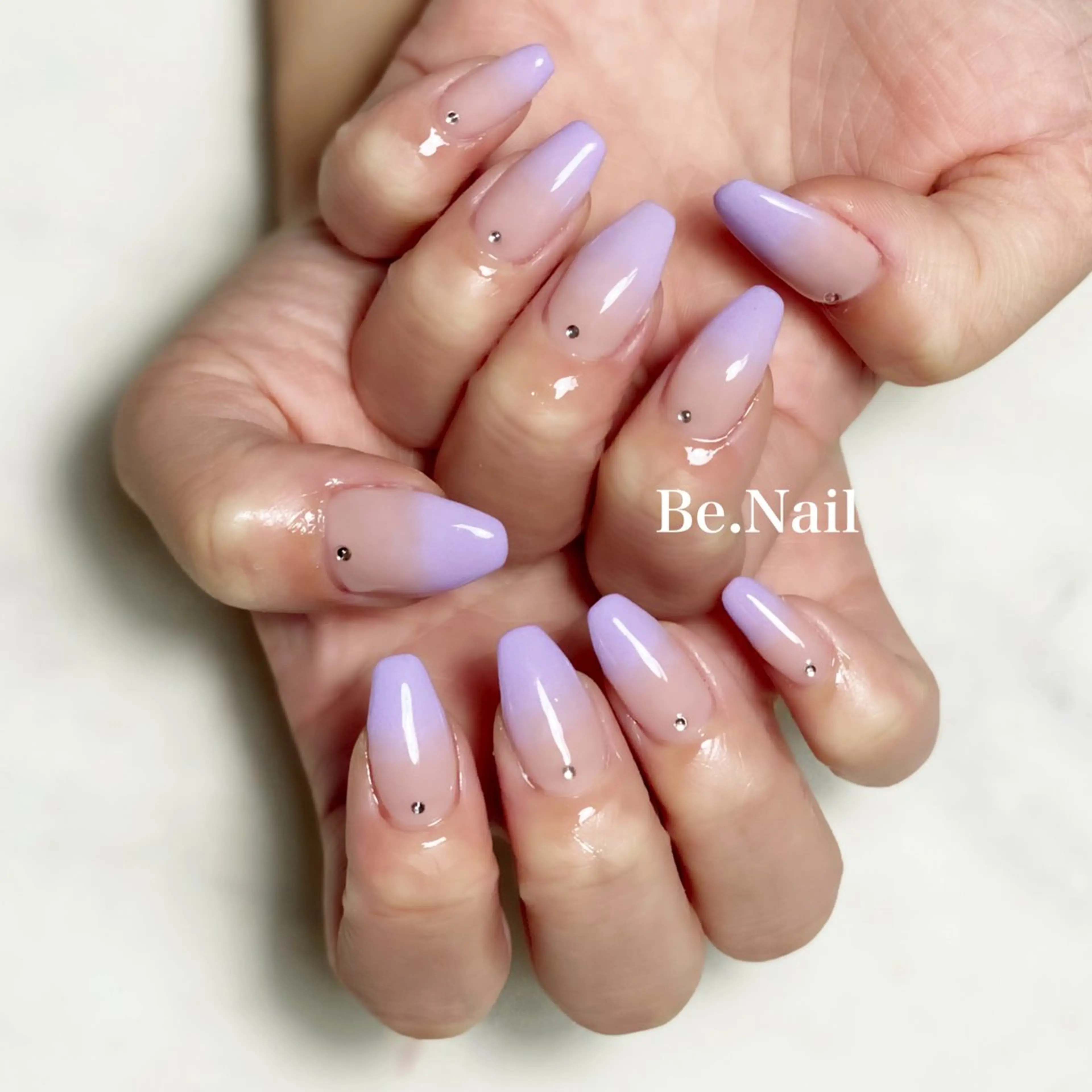 ネイル ジェルネイル グラデーション シンプルネイル Be. Nailのネイルデザイン