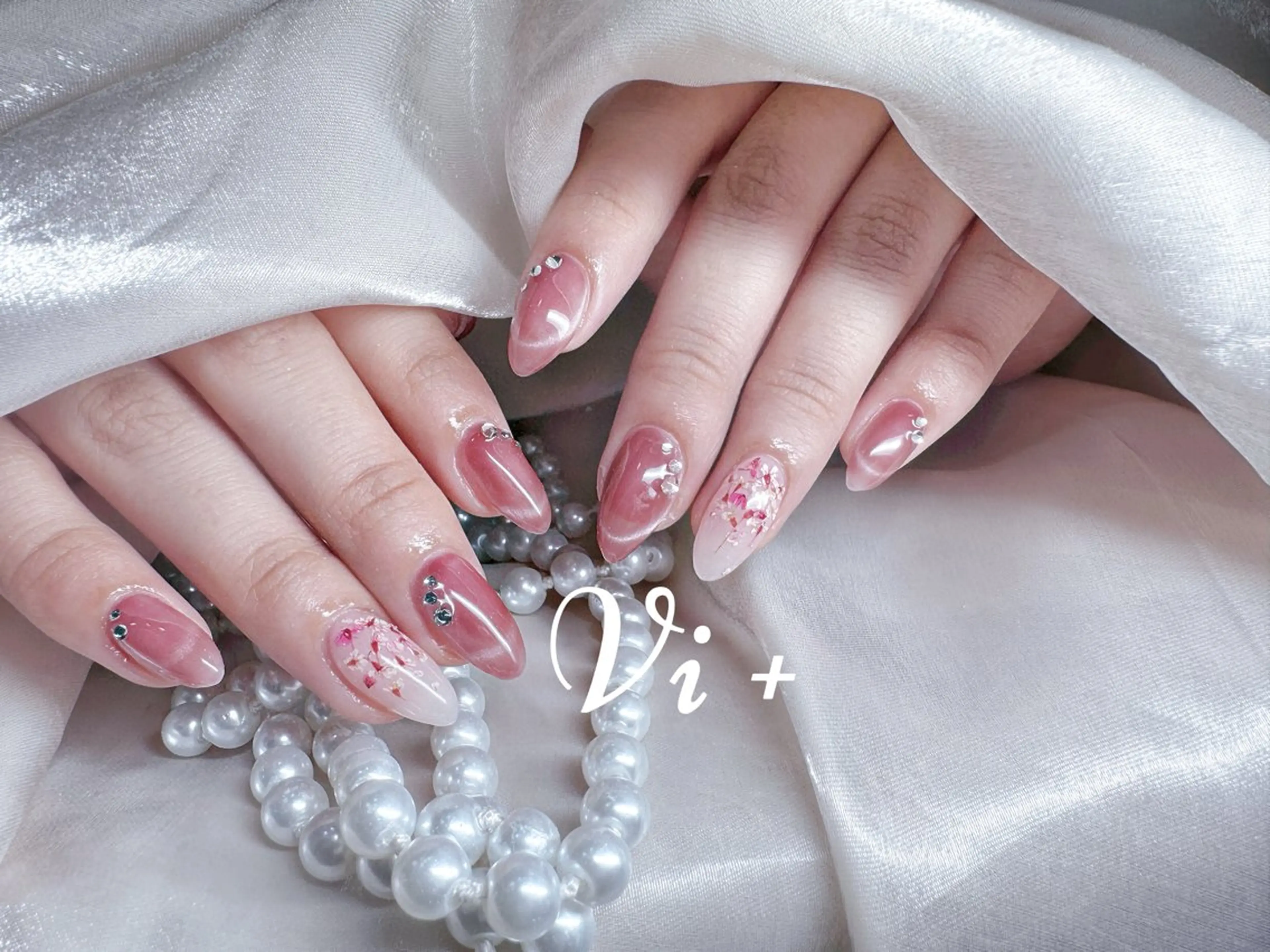 ネイル ハンドネイル ✨Nailsalon Vi+✨のネイルデザイン