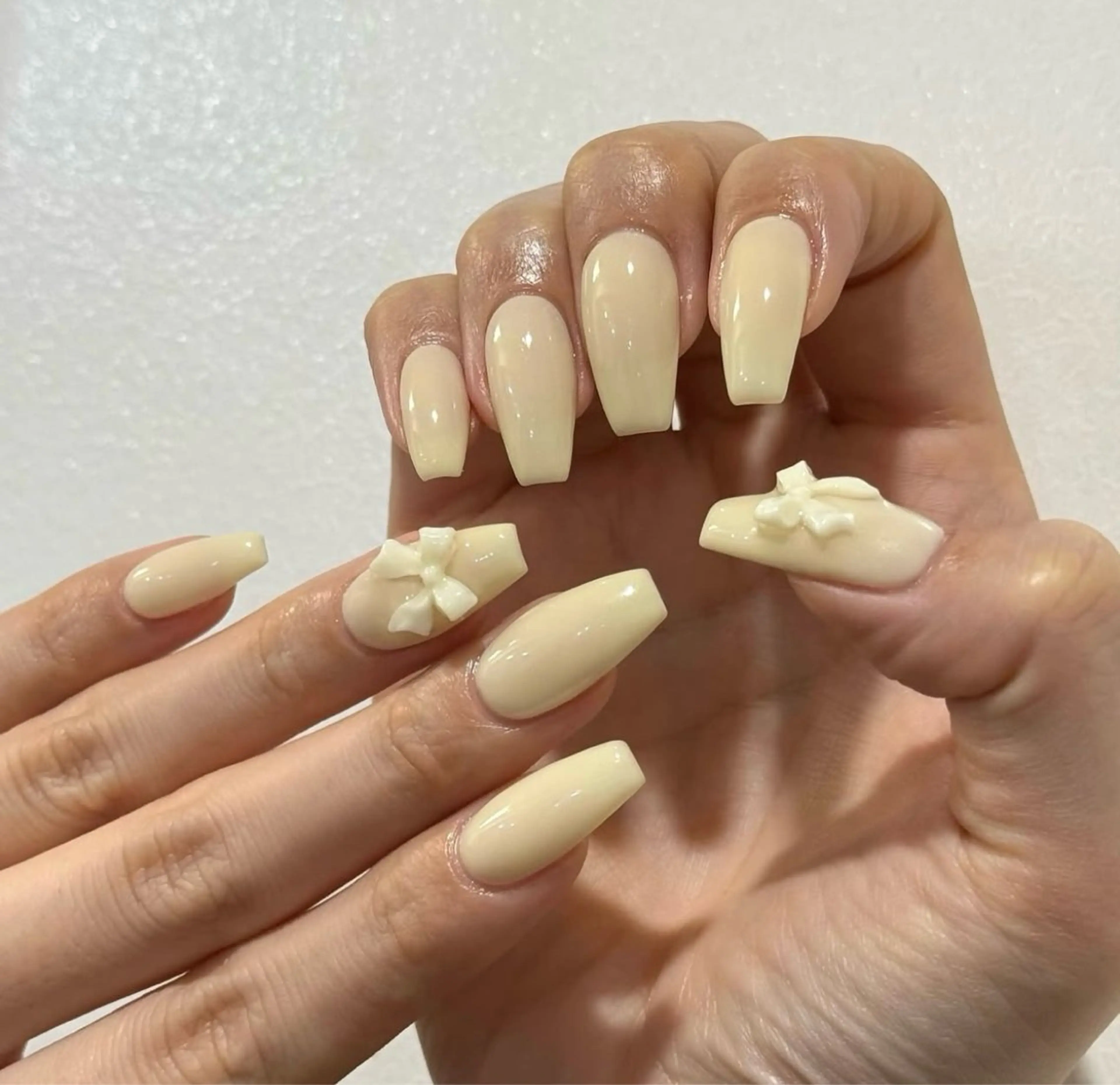 カラー BERA NAILSのネイルデザイン
