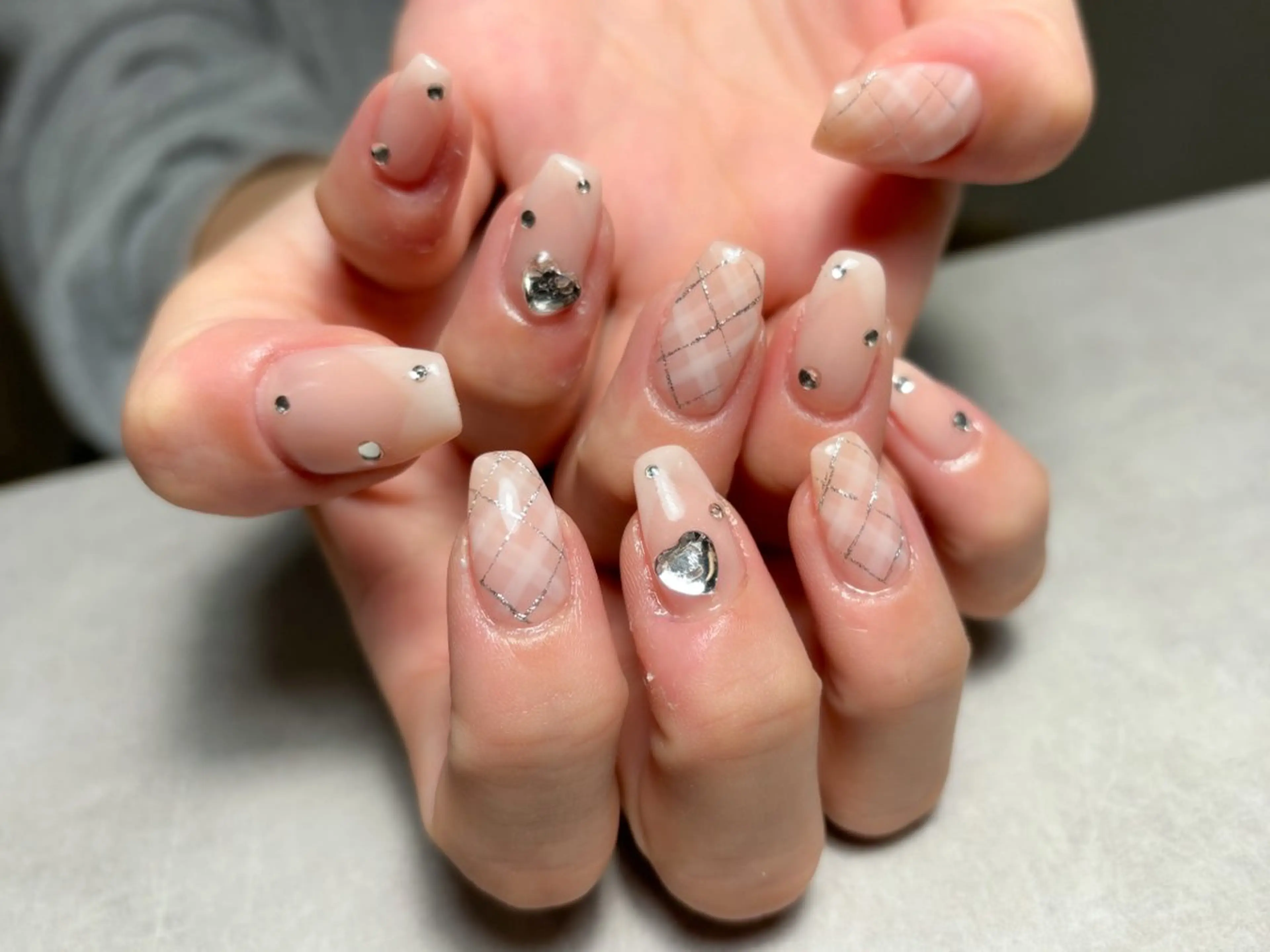 ネイル アートネイル ジェルネイル 韓国ネイル 持ち込み パラジェル ハンドネイル BEAUTY SALON yc.hacci所属・SALON yc.hacciのマツエク・マツパデザイン