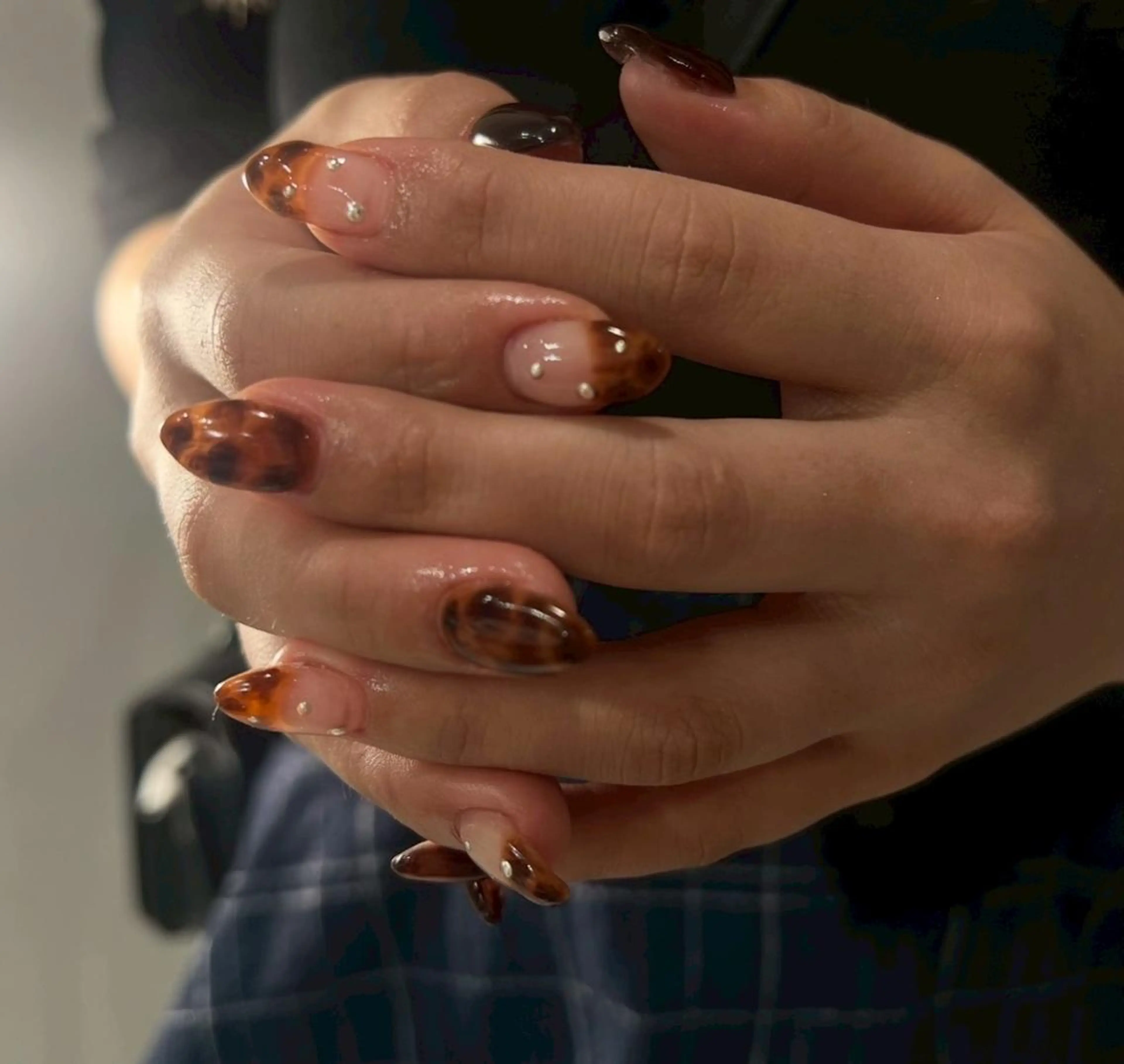 ネイル 持ち込み ストーンネイル ハンドネイル DL•BEAUTY / YUIのネイルデザイン