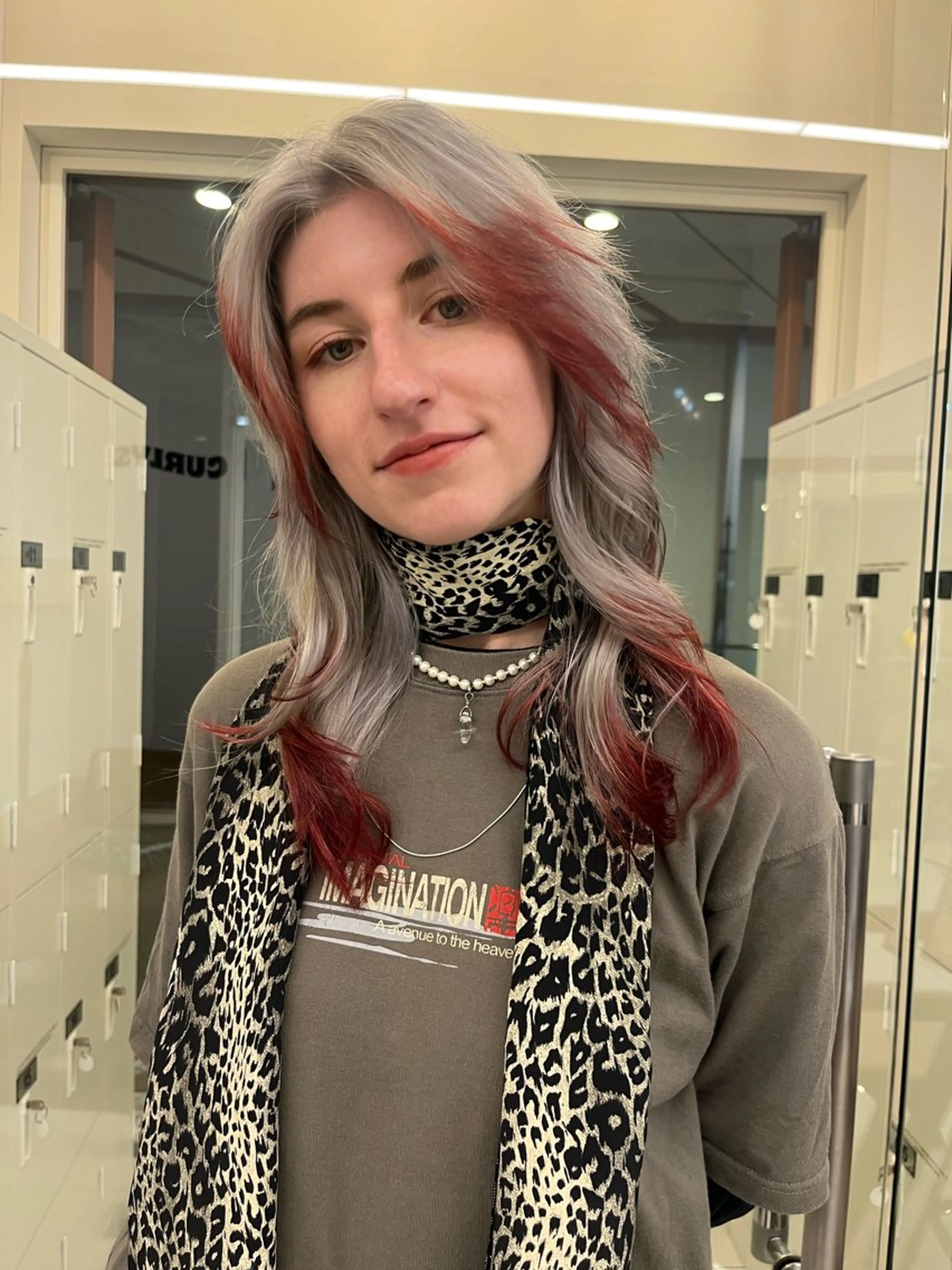 カラー ✨ブリーチカラー特化 美容師/なぎさのヘアスタイル