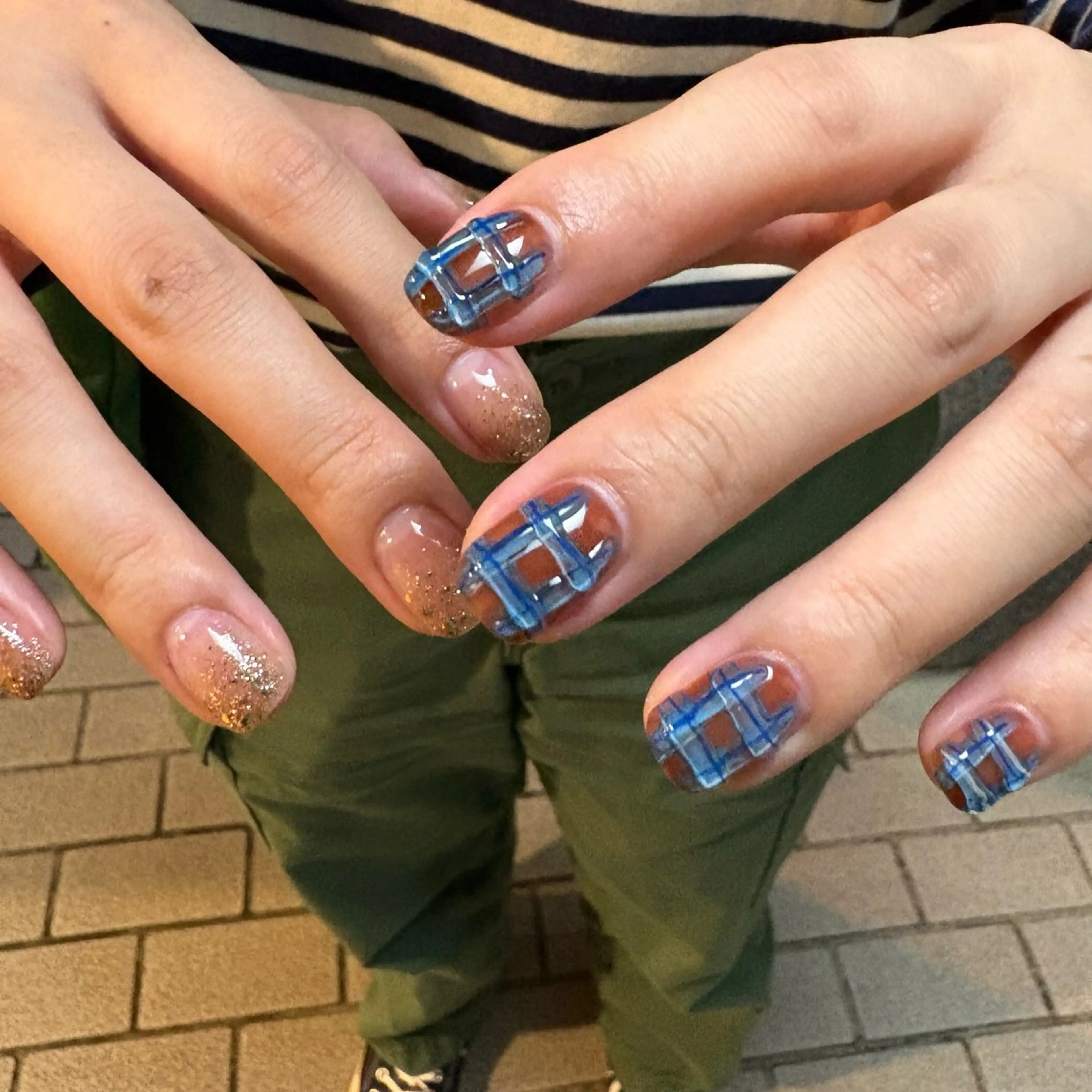 ネイル アートネイル ハンドネイル カメレオン京橋🌻 草葉由佳のネイルデザイン