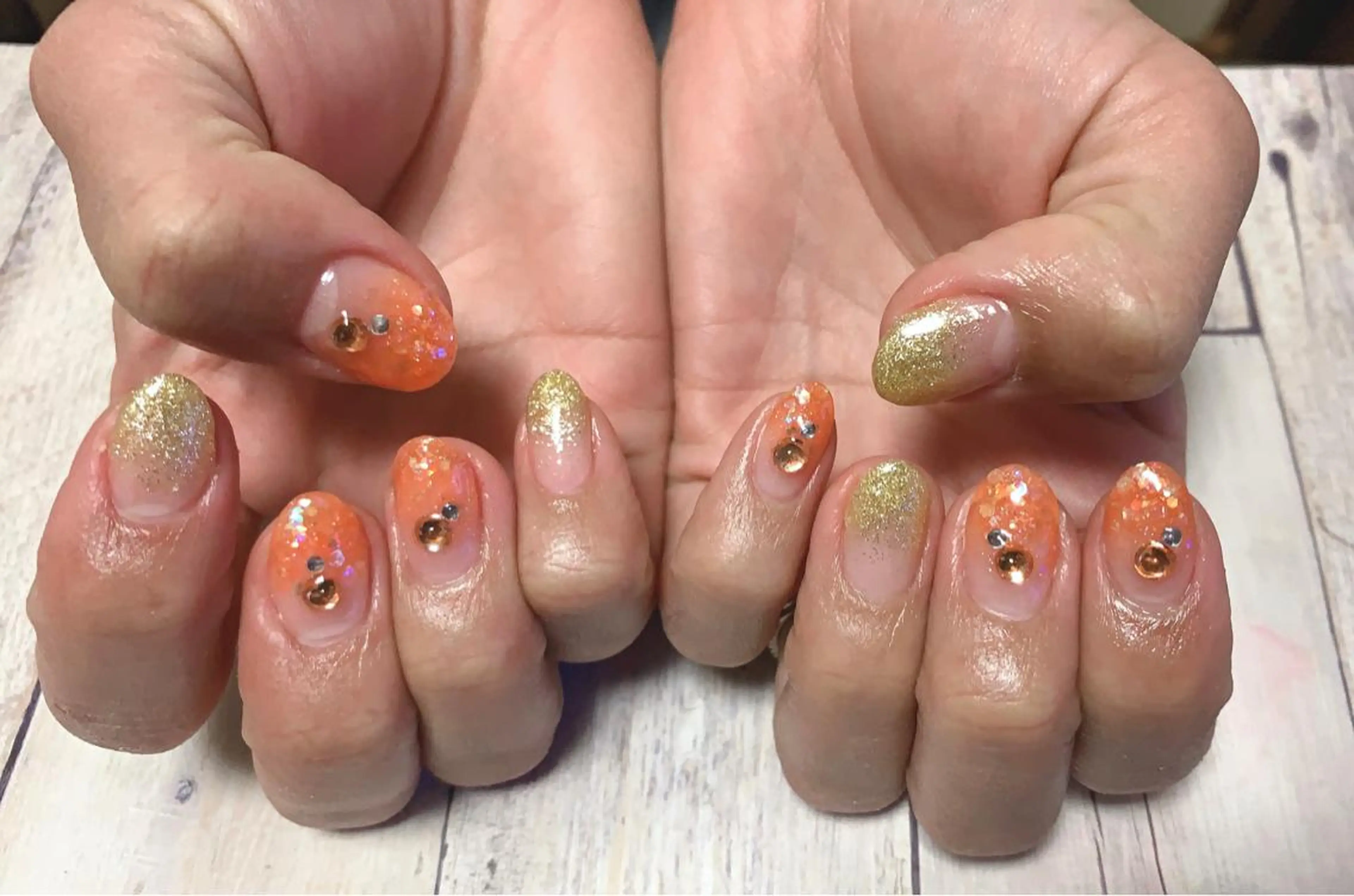 ネイル nico.nico.mark NAIL所属・小林 梓のエステ・リラクイメージ