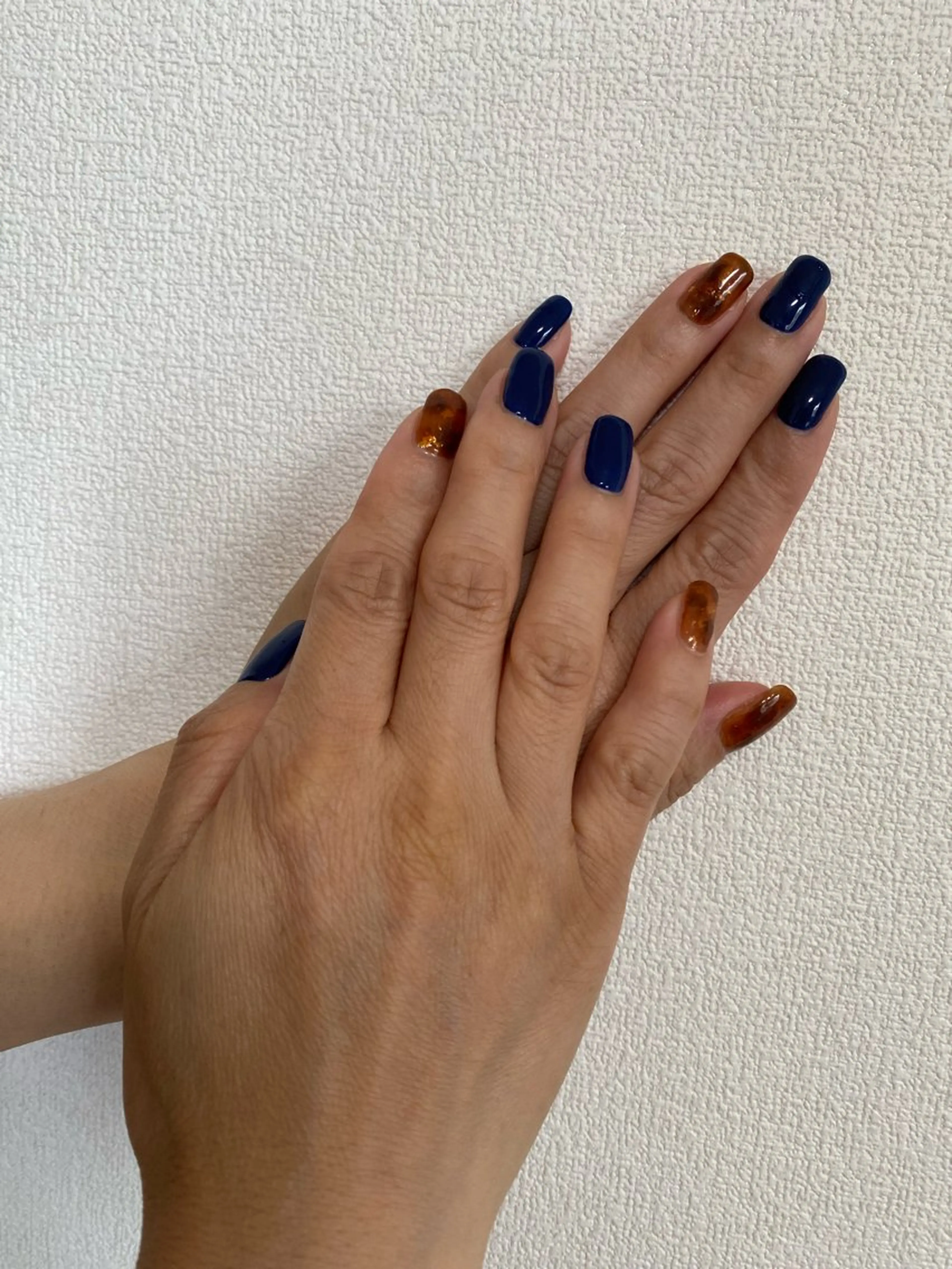 ネイル べっ甲ネイル ハンドネイル 自宅サロン FeelFreeのネイルデザイン