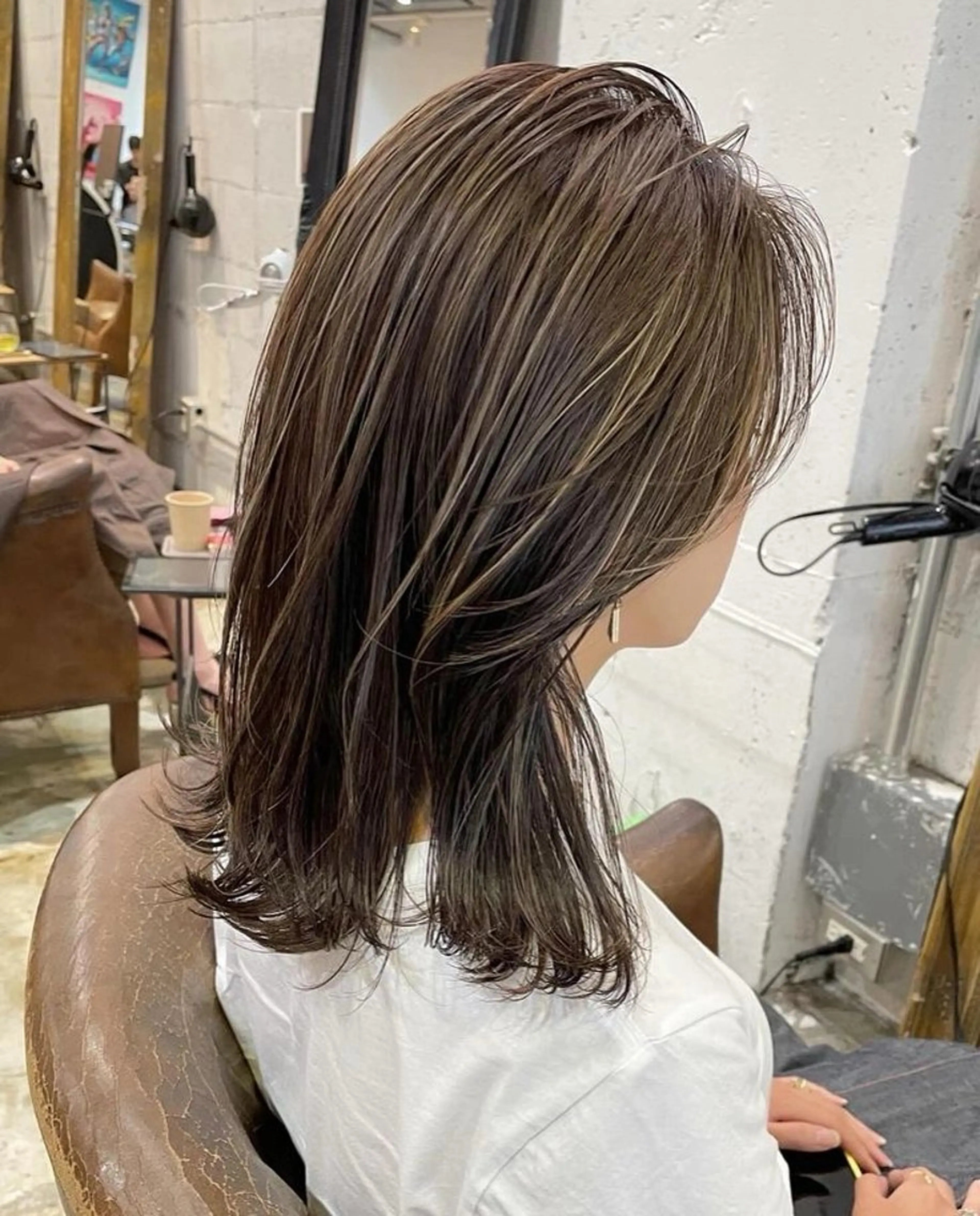 カラー 坂上 立のヘアスタイル