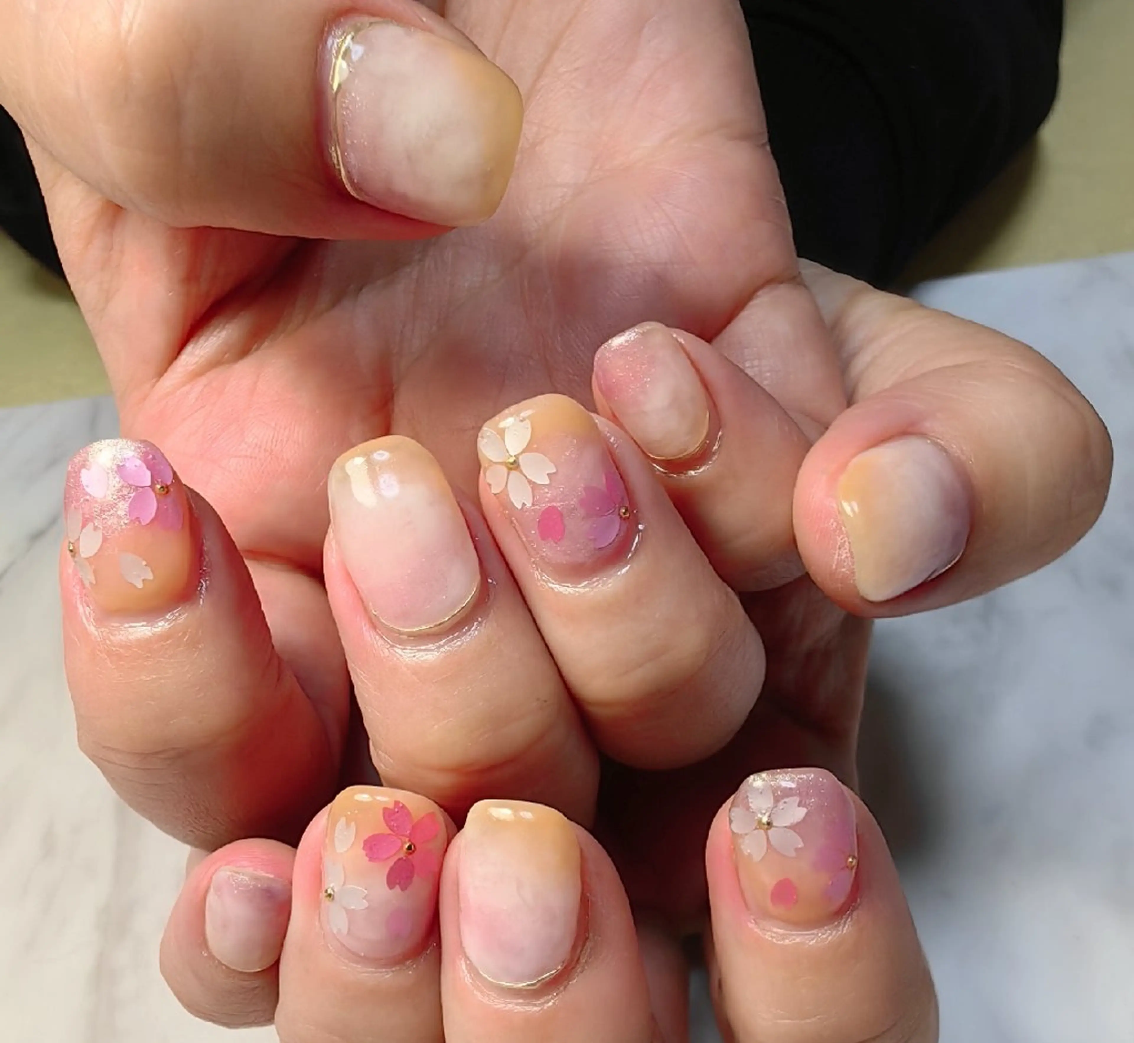 ネイル reve あやののネイルデザイン