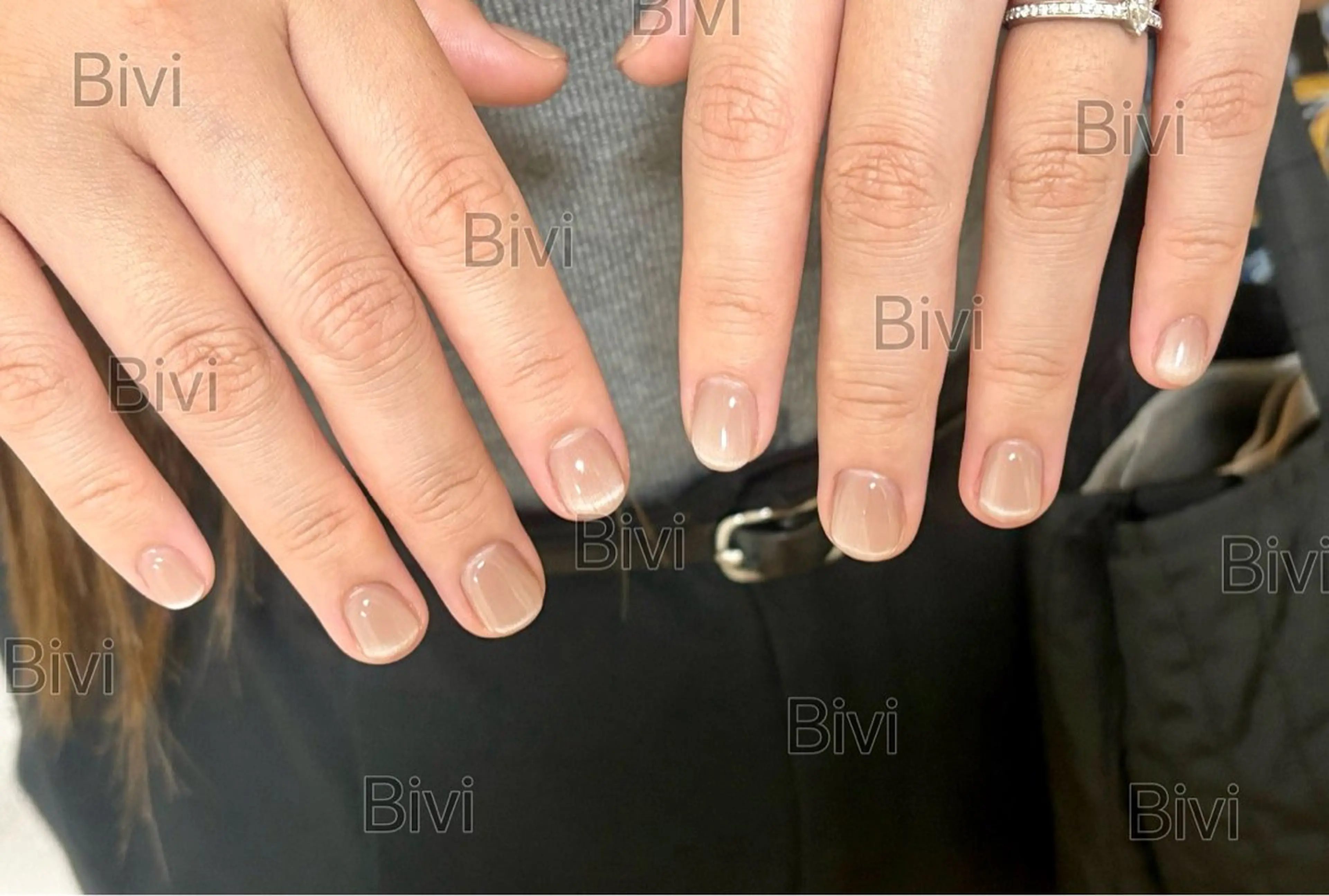 ネイル マグネットネイル ハンドネイル ハンドケア ♡Bivi♡自爪に 優しいネイルサロンのネイルデザイン