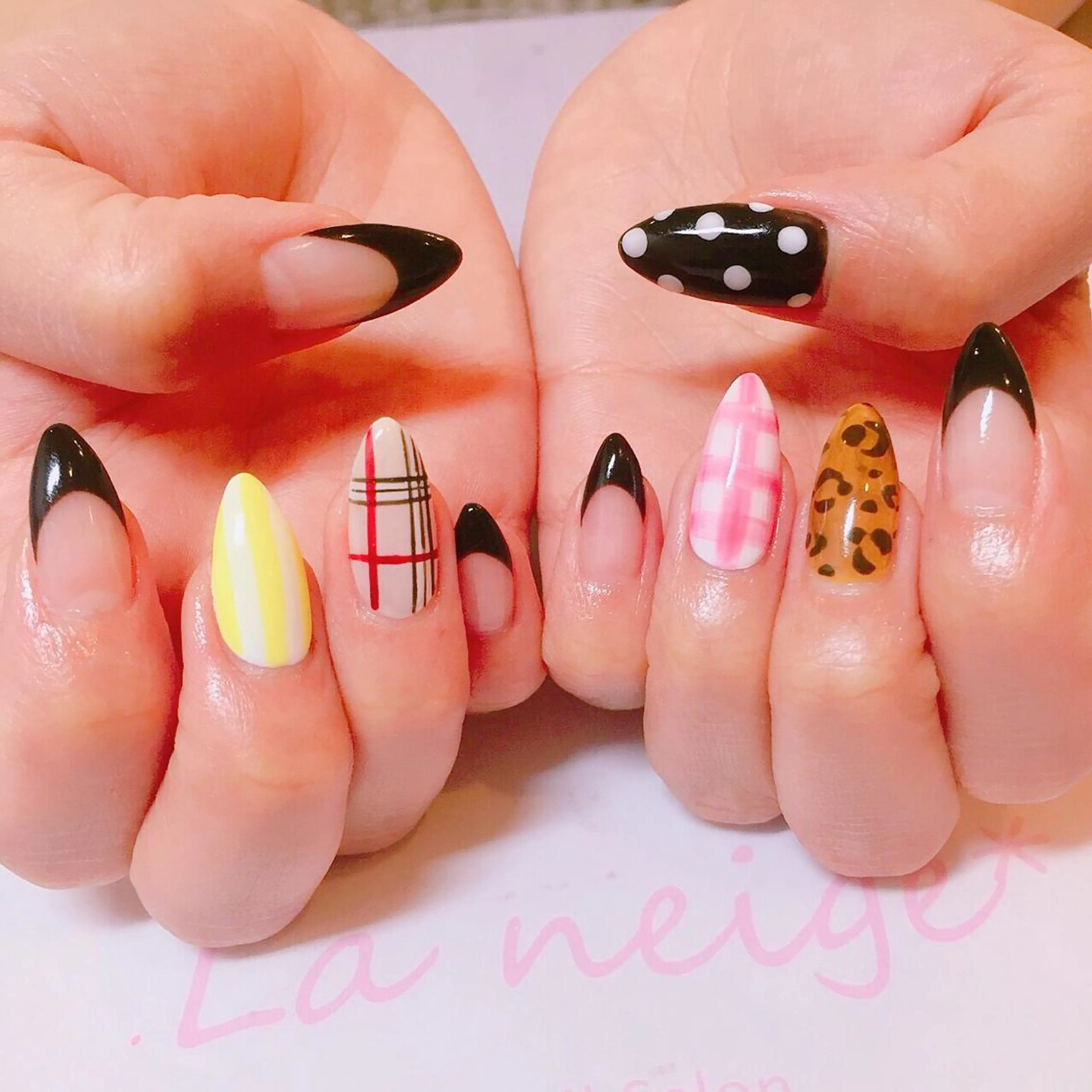 ネイル ロングネイル La neige* yuki 🥯🍑のネイルデザイン