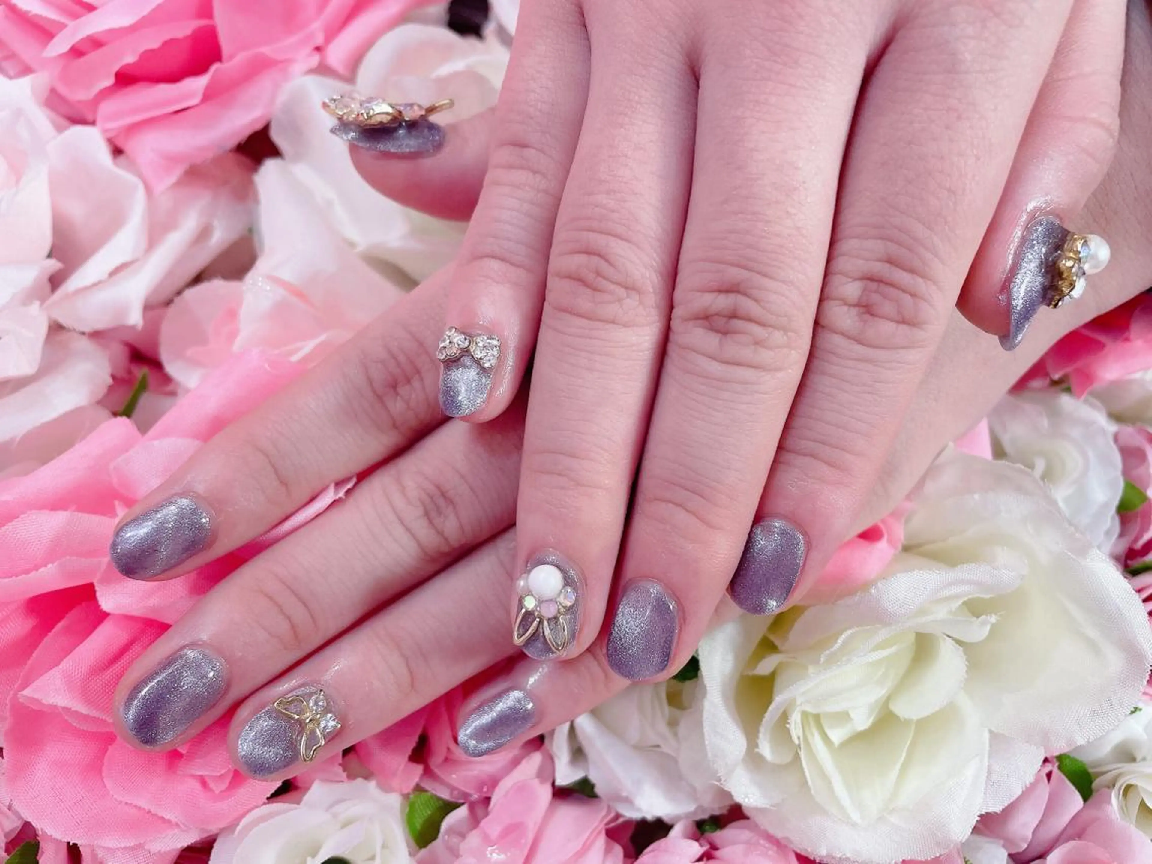 ネイル マグネットネイル ハンドネイル Nail🦋 💗yuyuのネイルデザイン