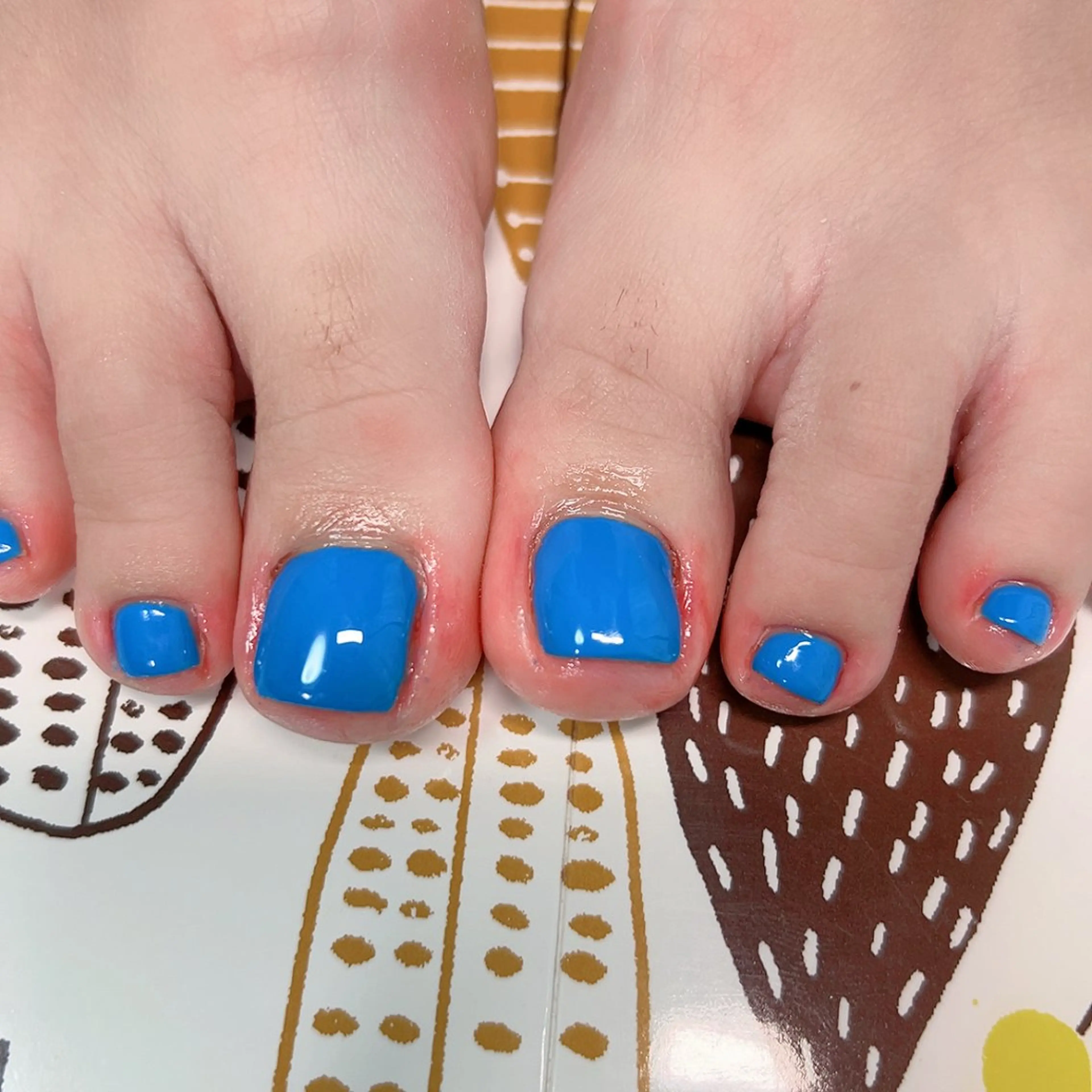 ネイル ブルー フットネイル キラキラネイル ラメ(グリッター) マグネットネイル フットネイル Cute Tips nailのネイルデザイン