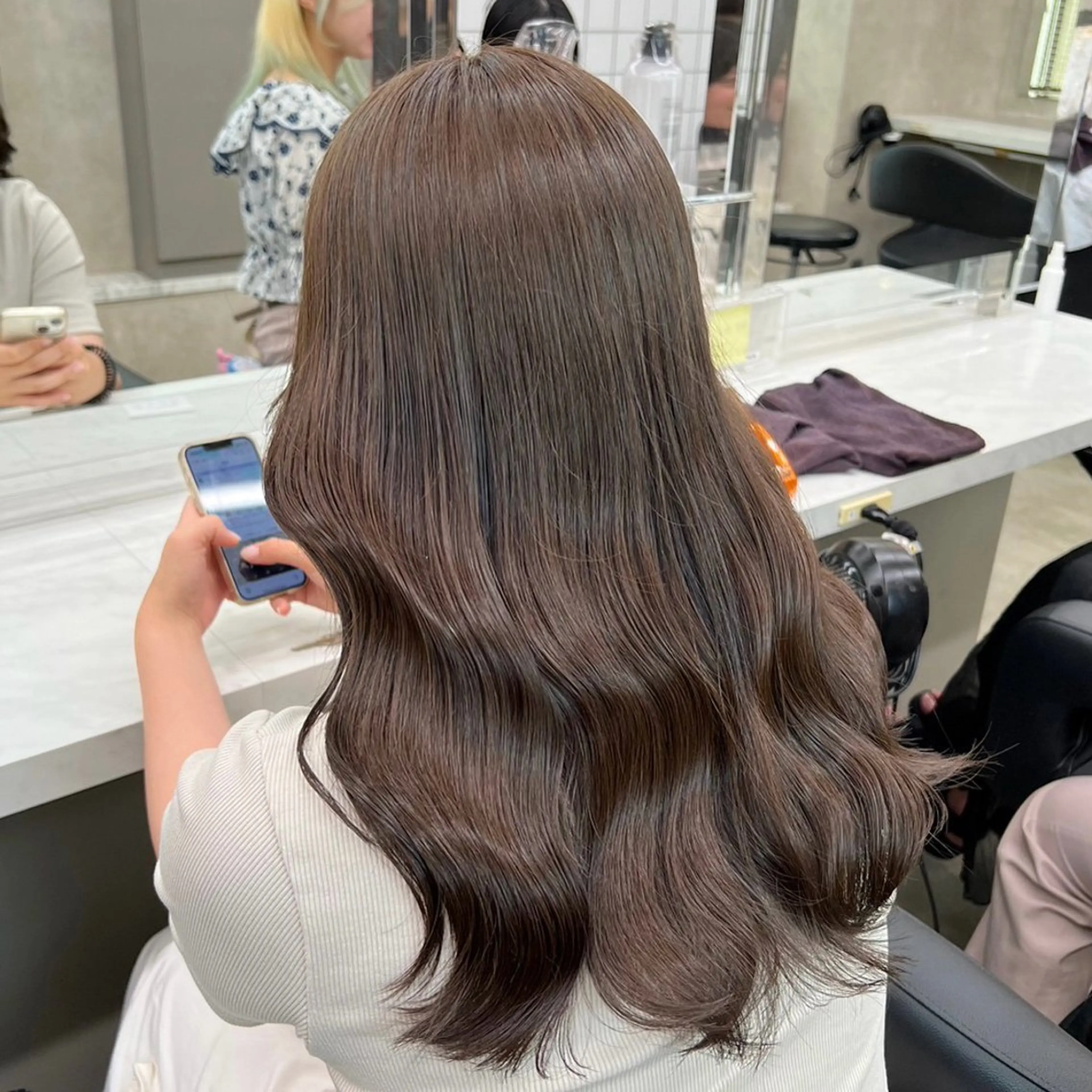 ロング カラー パーマ ヘアアレンジ メンズ キッズ ブリーチなしカラー/ ブラウン/レイヤーのヘアスタイル