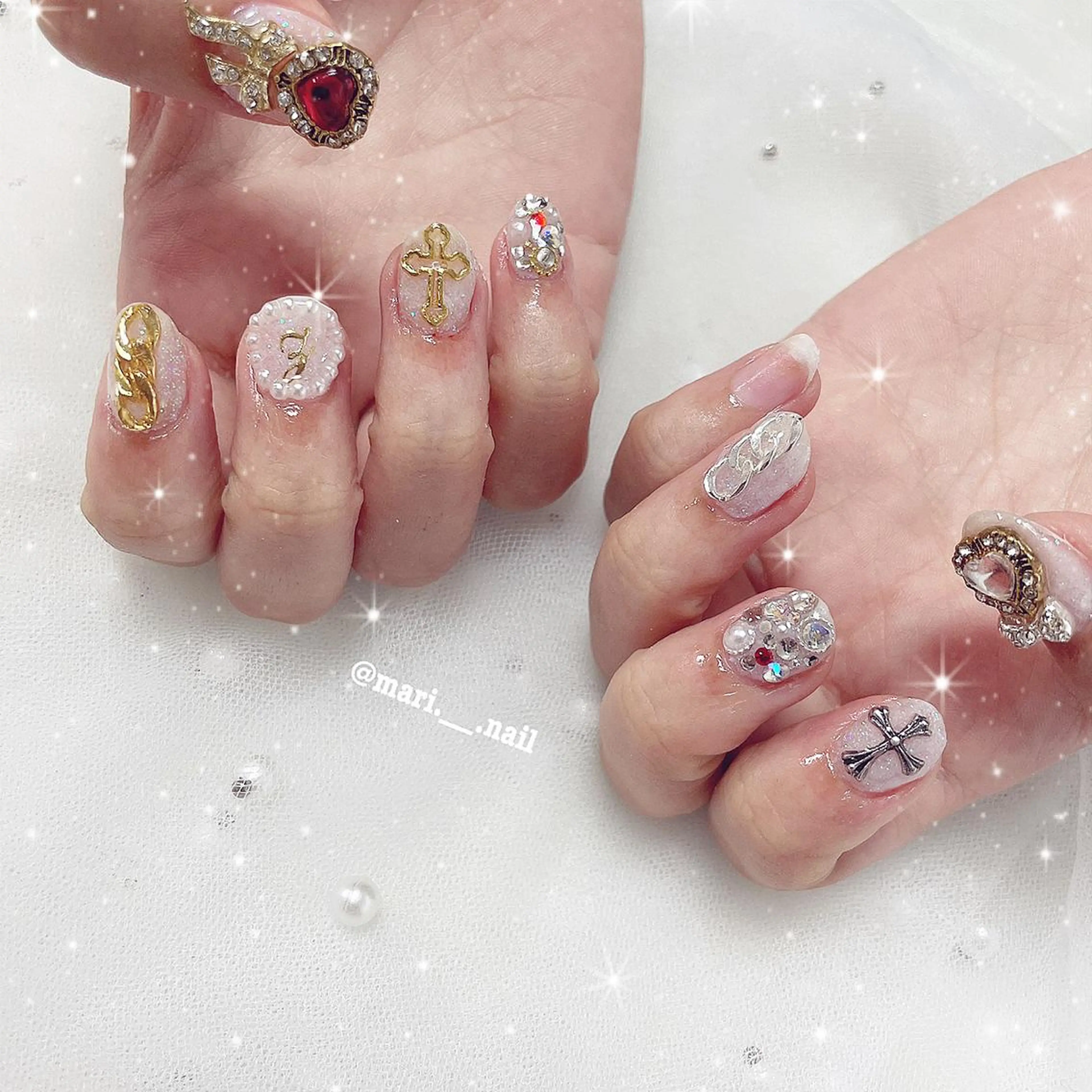 ネイル 🎀 Mayu 🎀痛ネイルのネイルデザイン