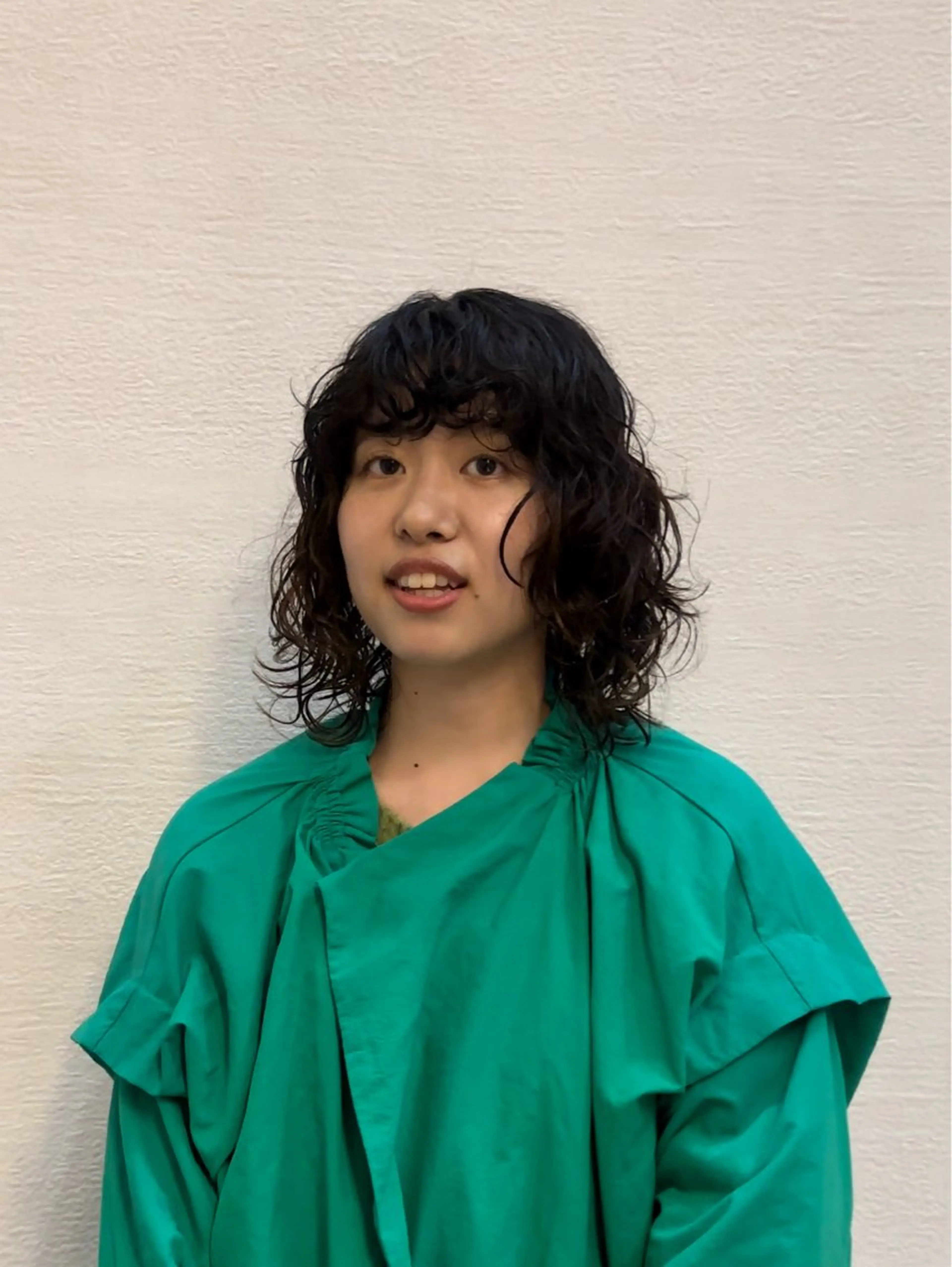 ミディアム chlori所属・chlori なかおのヘアスタイル