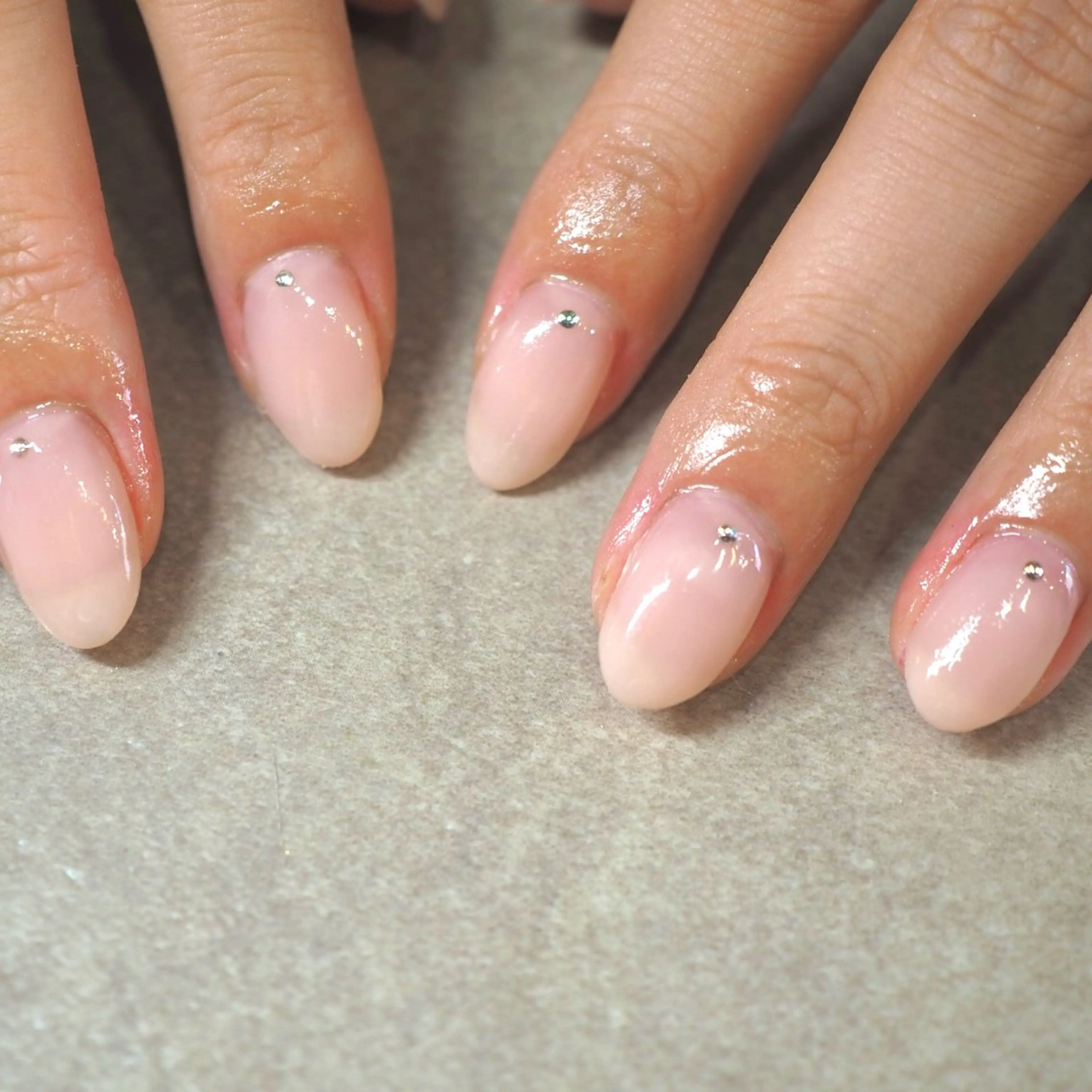 ネイル ハンドネイル glaNje所属・glaNje aoiのネイルデザイン