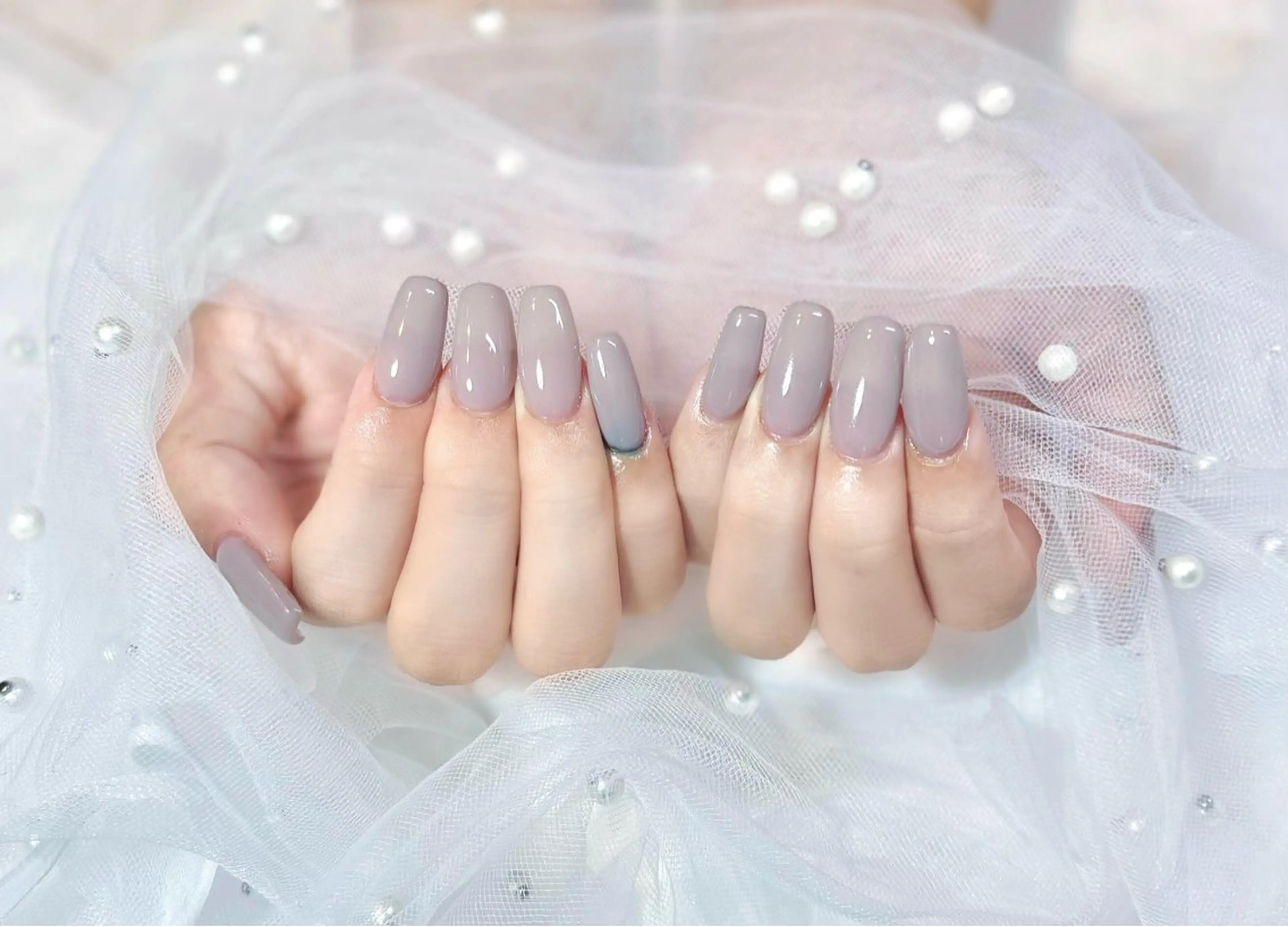 ネイル ロングネイル オフィスネイル ワンカラーネイル ネイルチップ Chat　noir所属・【chatnoir】 MIYUのネイルデザイン