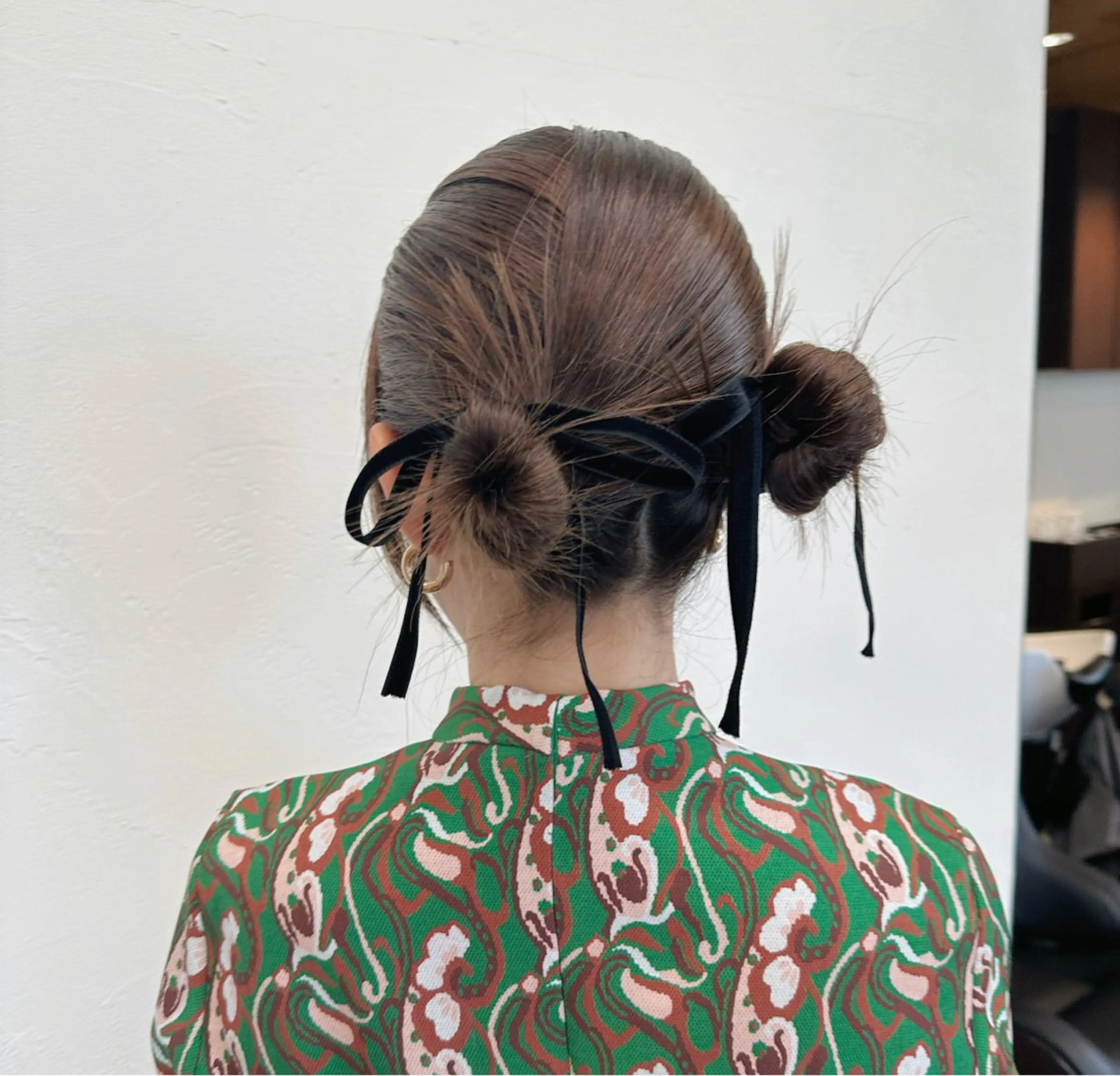 セミロング パーマ ヘアアレンジ メンズ キッズ 顔周りcut/ 艶ワンカラー♥ちさきのヘアスタイル