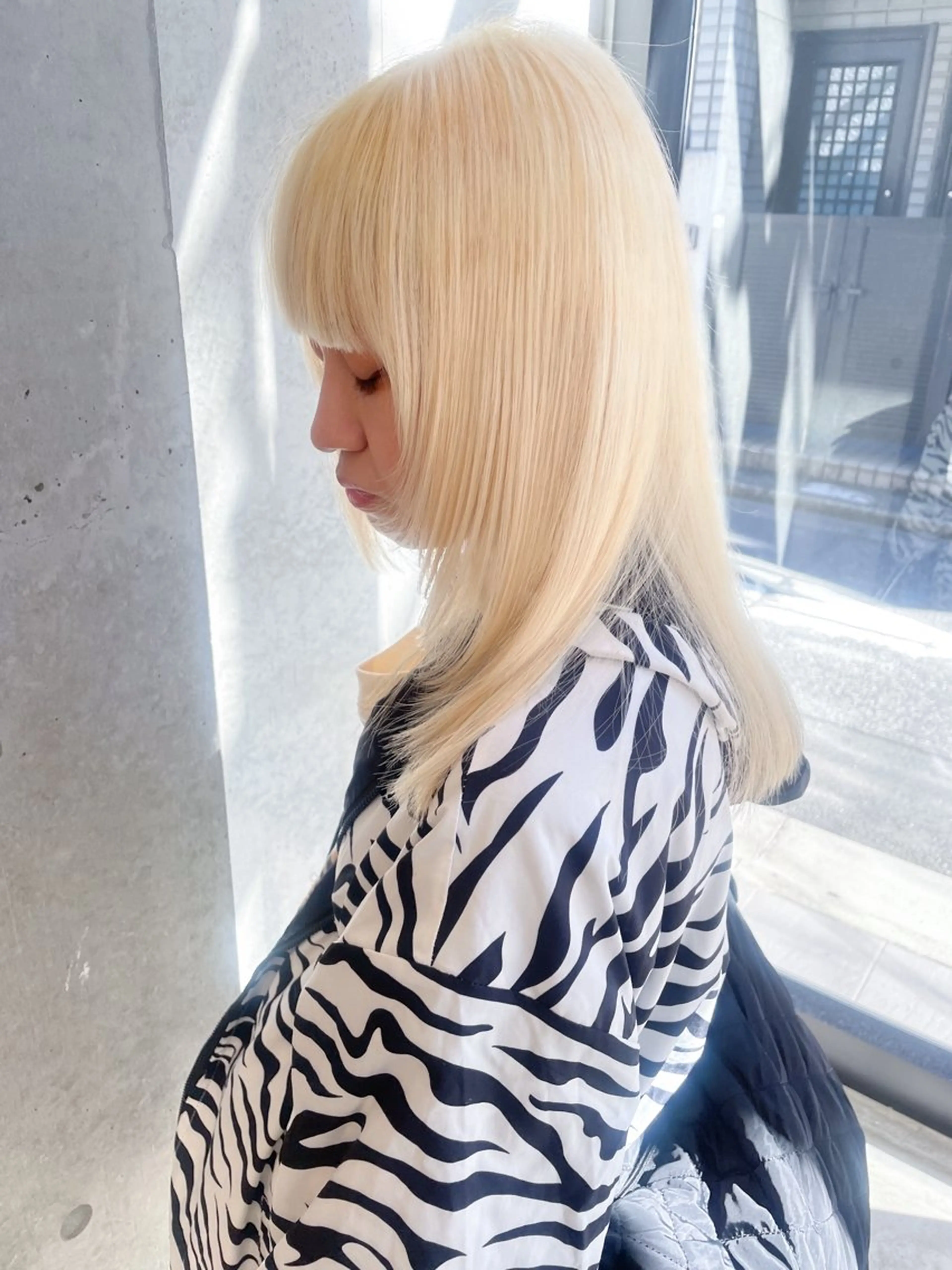 ミディアム カラー ヘアアレンジ ミニボブ/ブリーチ 🌈MISATOのヘアスタイル