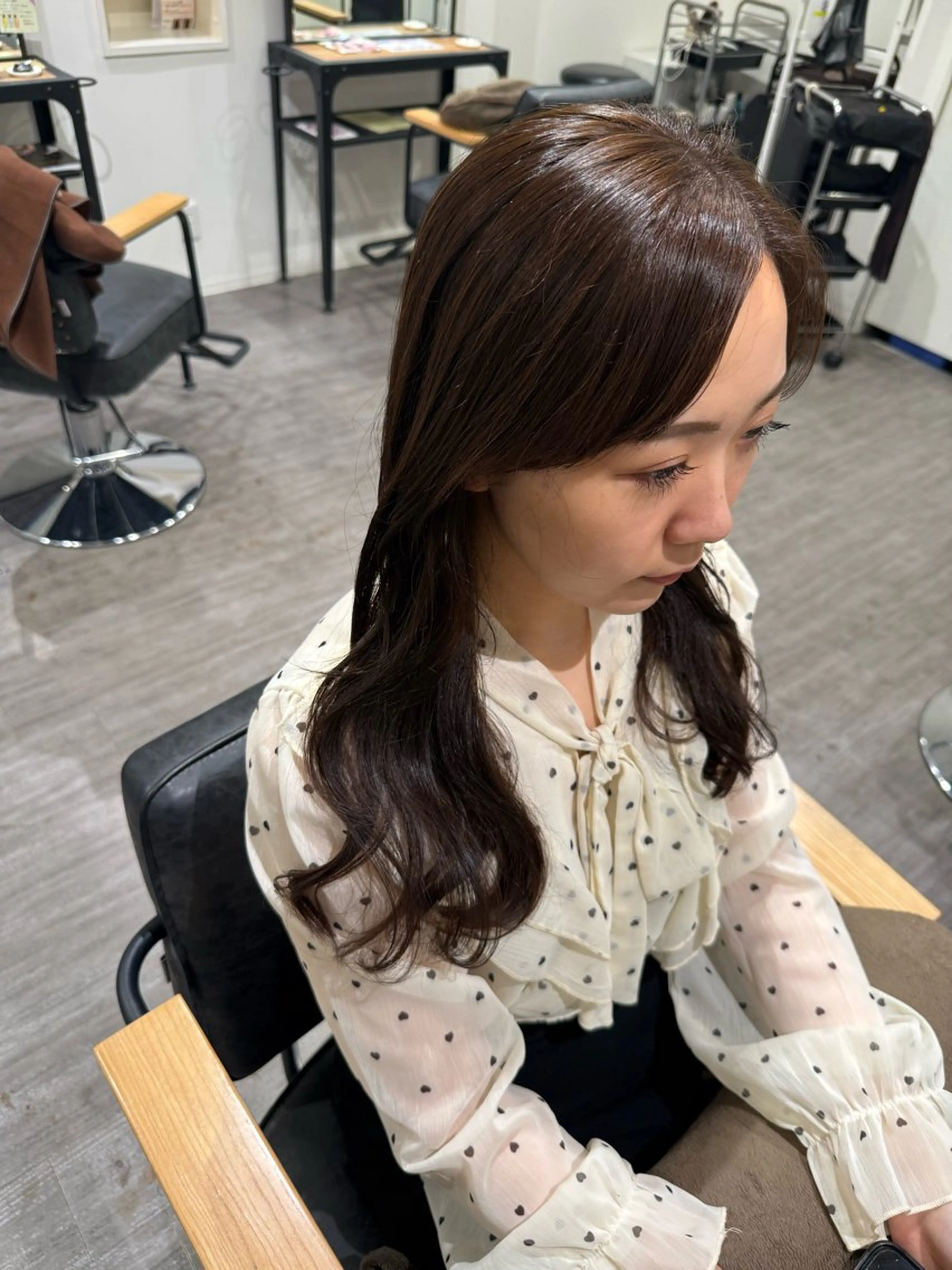 セミロング カラー ブラウンカラー ショコラブラウン ヘアカラー トリートメント ヘッドスパ 艶髪レイヤー上田 紗也🇰🇷💗のヘアスタイル