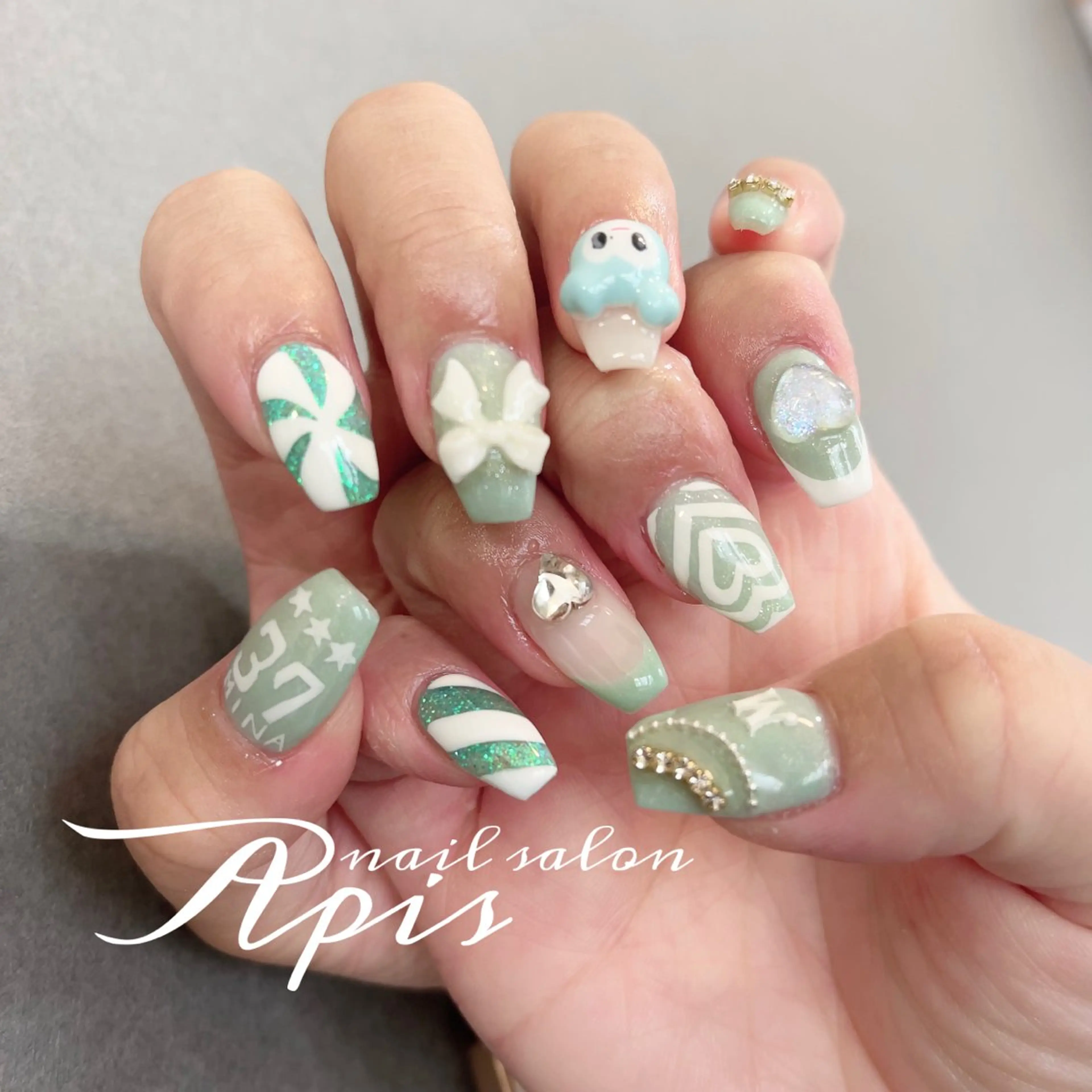 ネイル ハンドネイル nailsalon Apis所属・Apis manakaのネイルデザイン