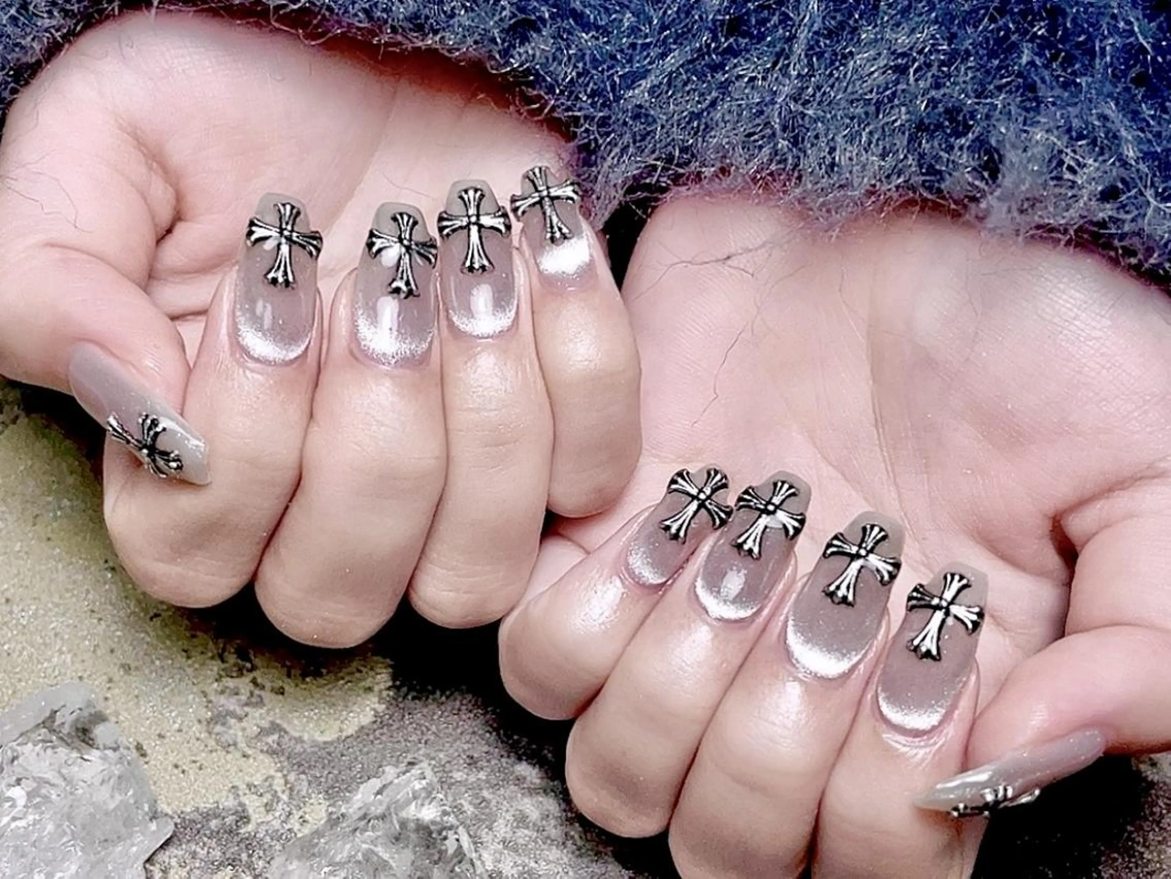 ネイル Hanya 🌈のネイルデザイン