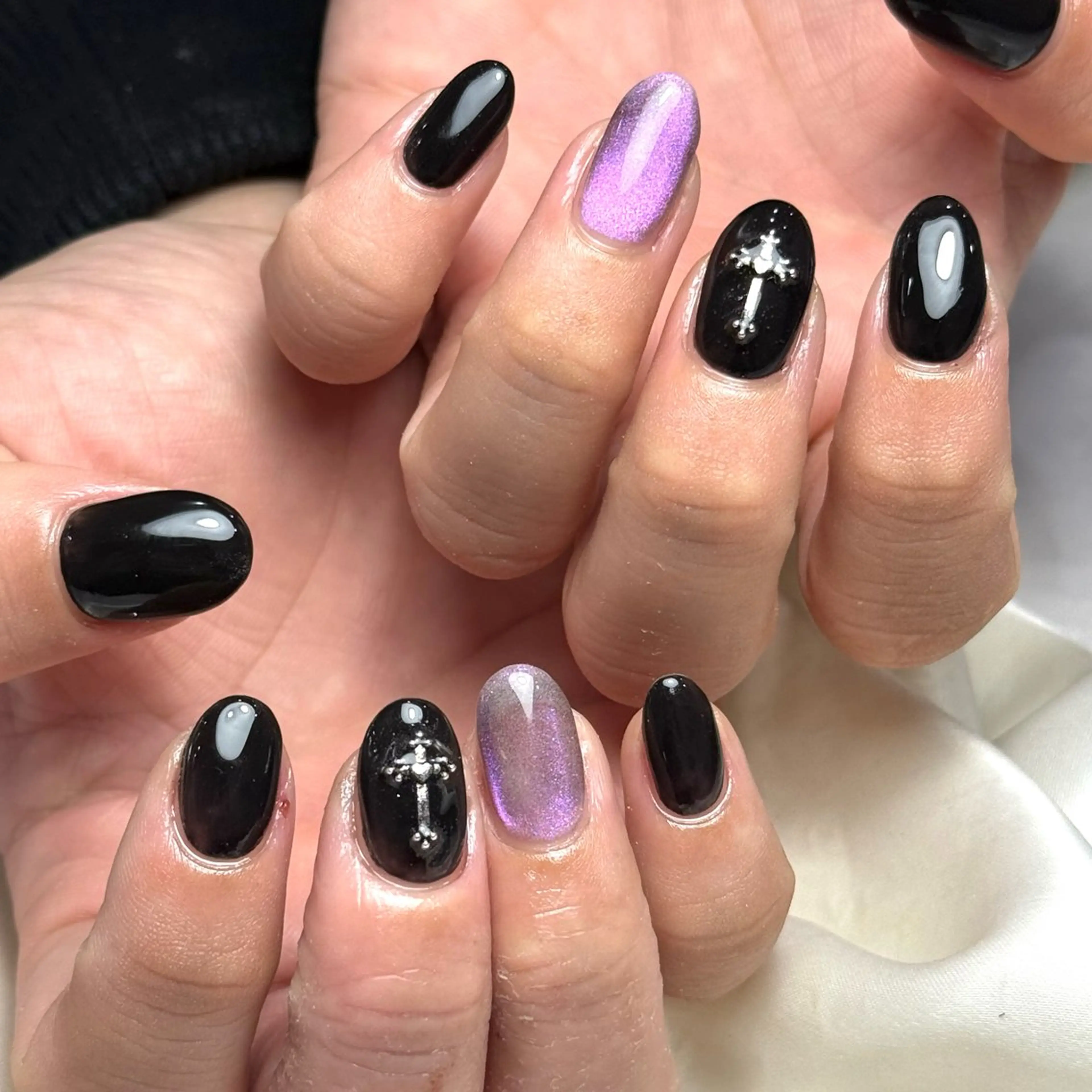 ネイル パープル ハンドネイル Ray nail natsu🎀のネイルデザイン