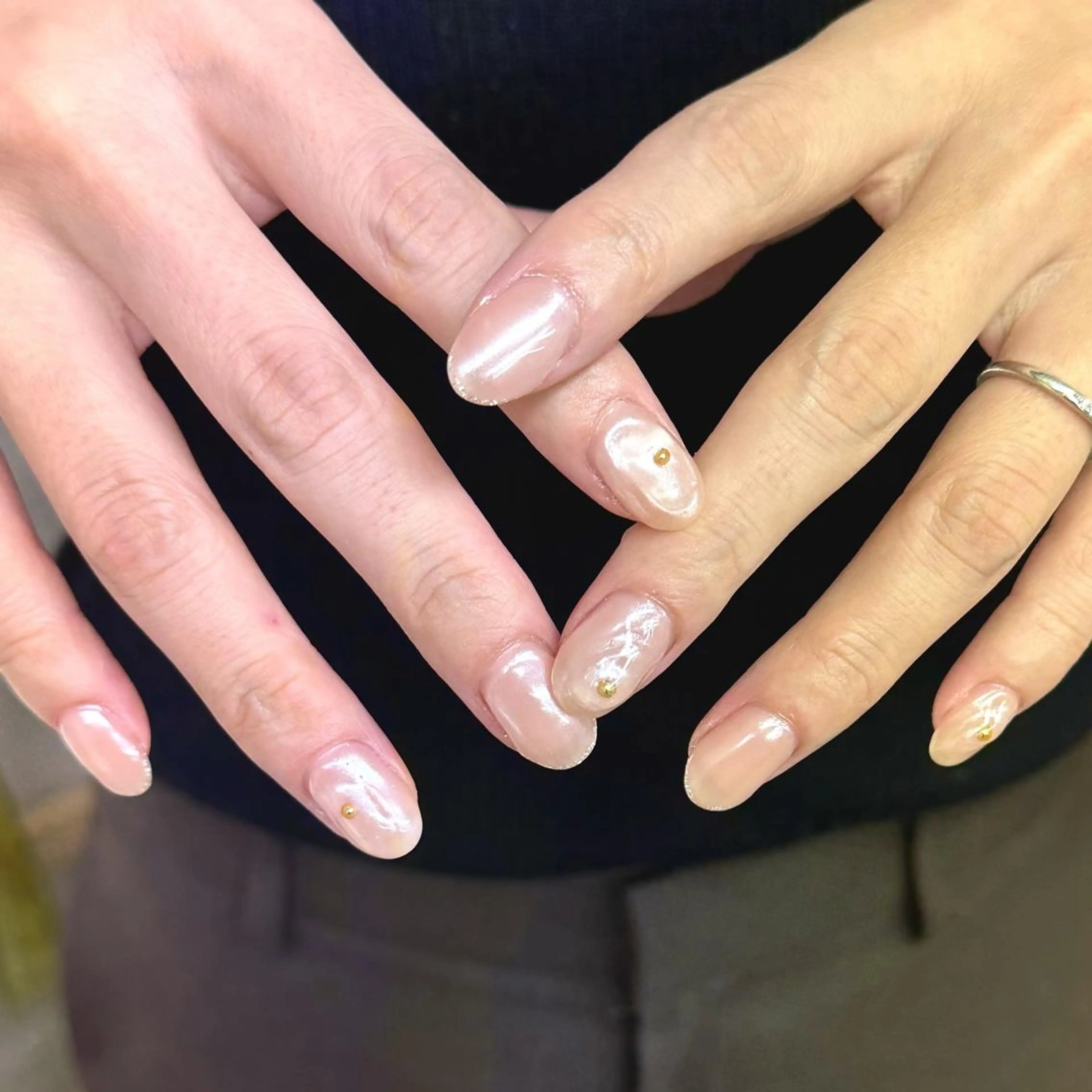 ネイル ジェルネイル 韓国ネイル ミラーネイル ニュアンスネイル ワンホンネイル nailstudio eviz新宿店のネイルデザイン